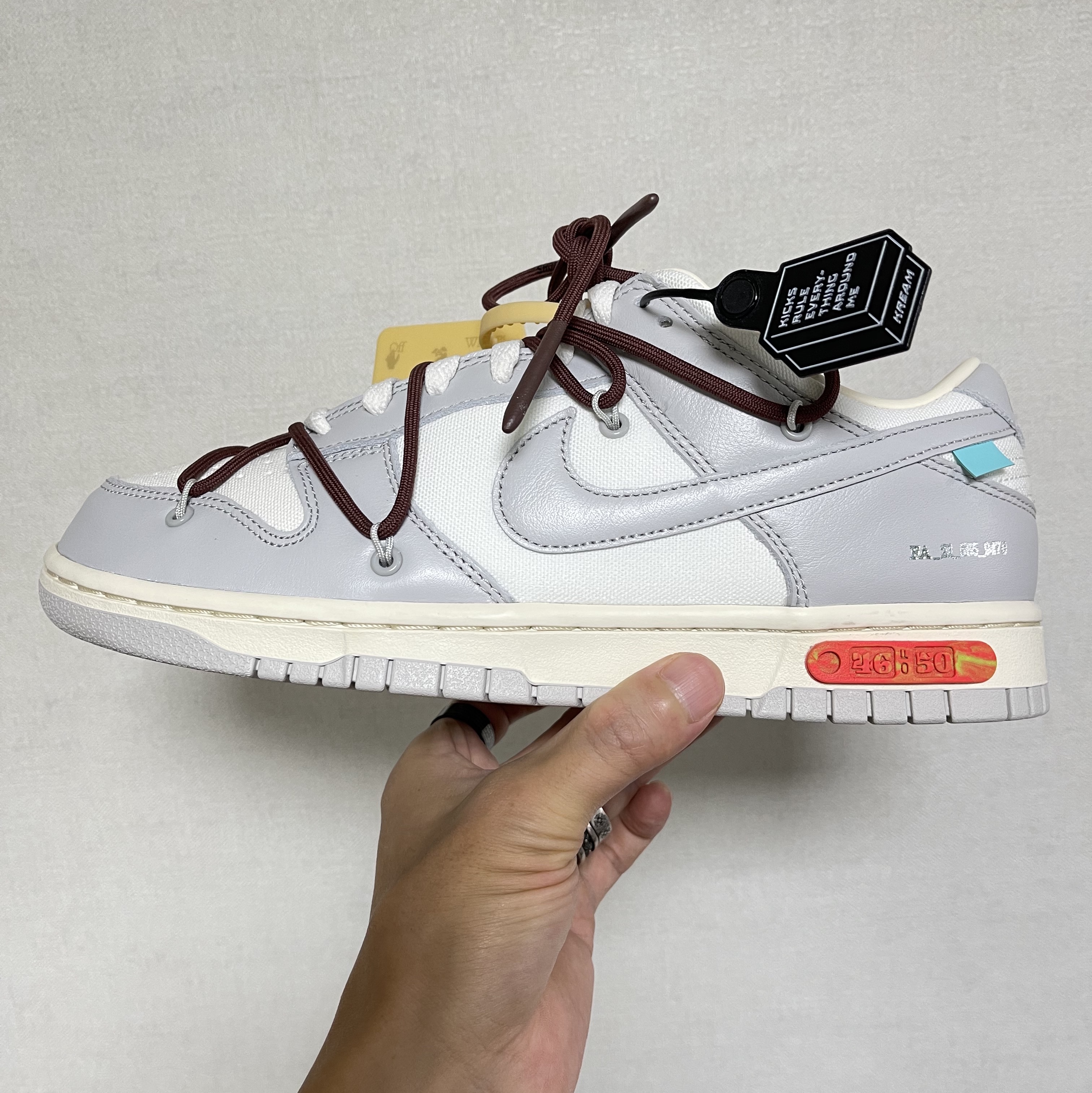 Nike x Off-White Dunk Low The 50 - Lot 46, Essentials Sweatshorts Heather Oatmeal - 21SS 착용 스타일 - 2