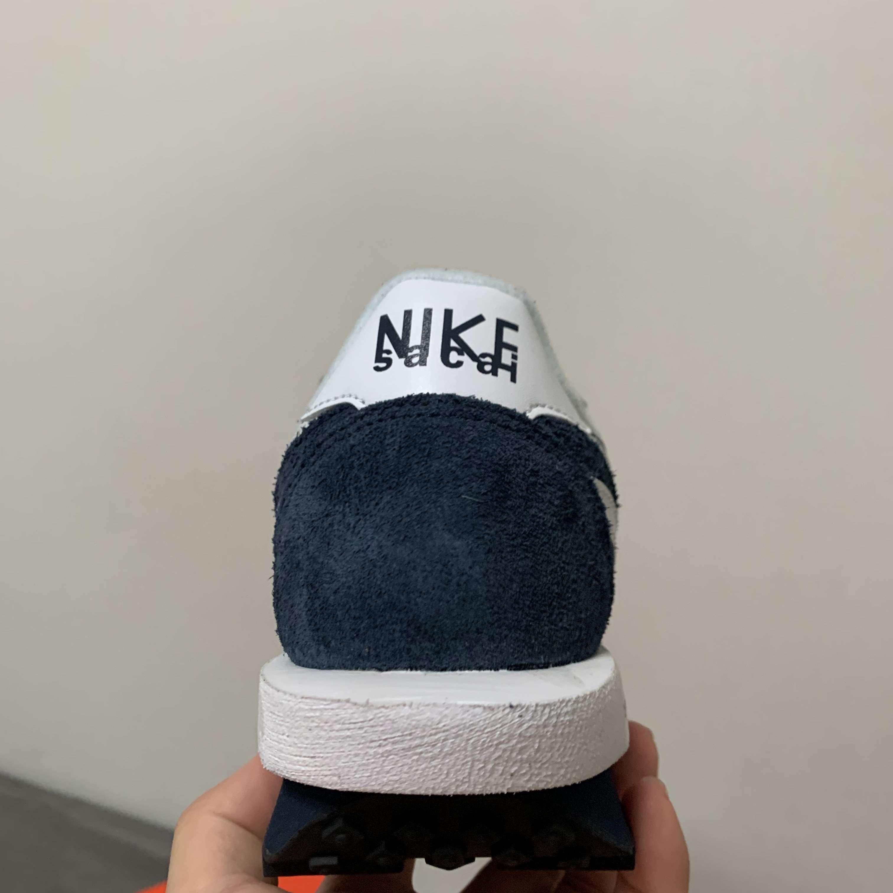 Nike x Sacai x Fragment LDWaffle Blackened Blue 착용 스타일 - 3