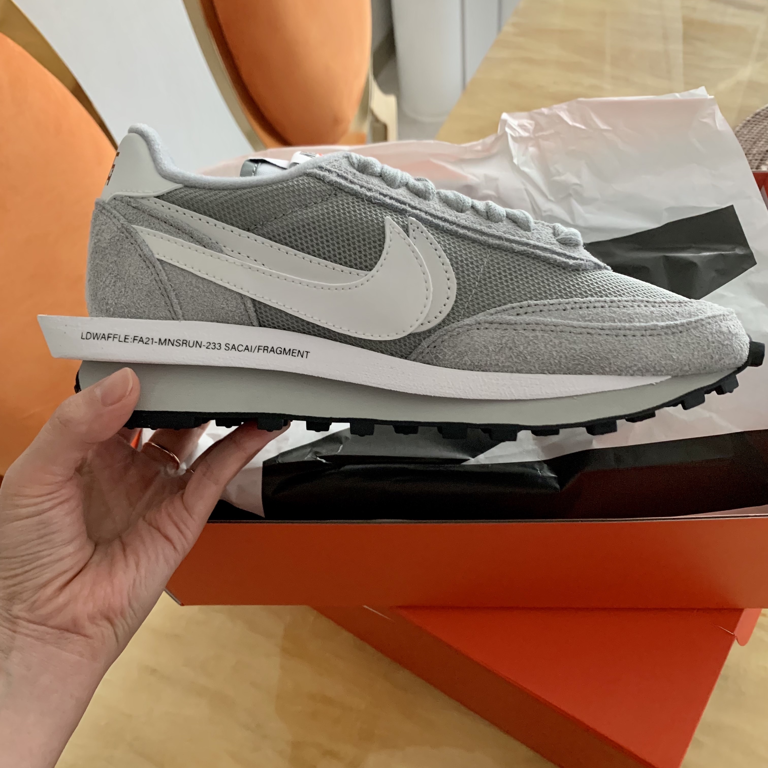 Nike x Sacai x Fragment LDWaffle Light Smoke Grey 착용 스타일
