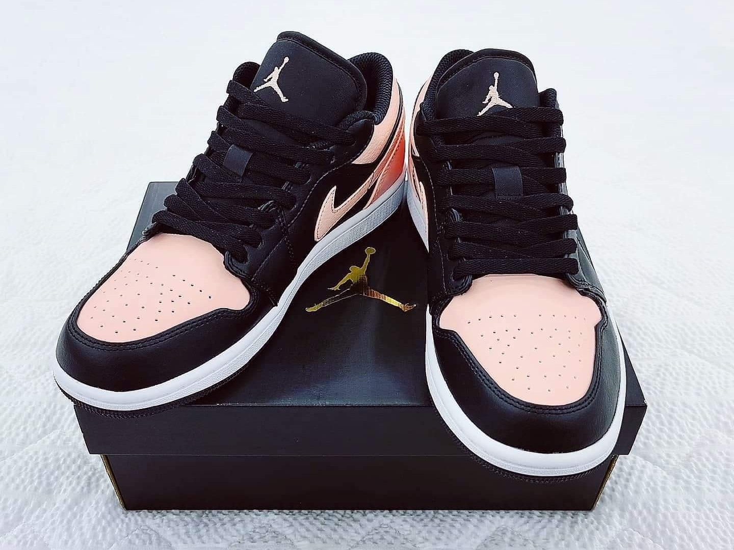 Jordan 1 Low Crimson Tint 착용 스타일 - 3