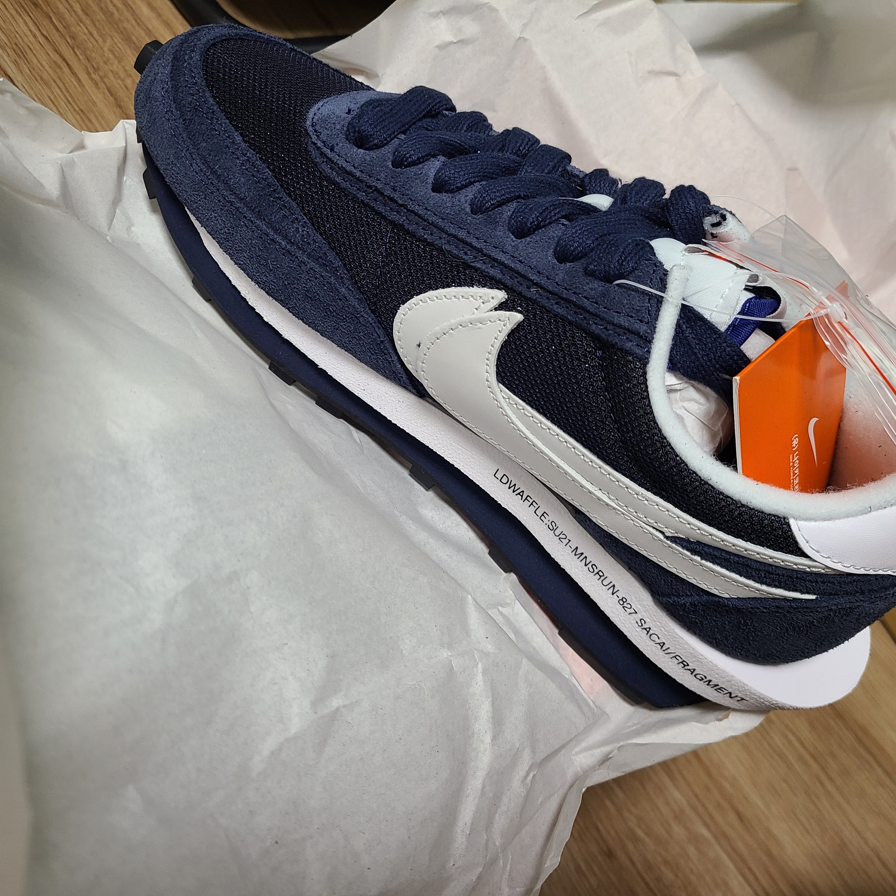 Nike x Sacai x Fragment LDWaffle Blackened Blue 착용 스타일 - 2