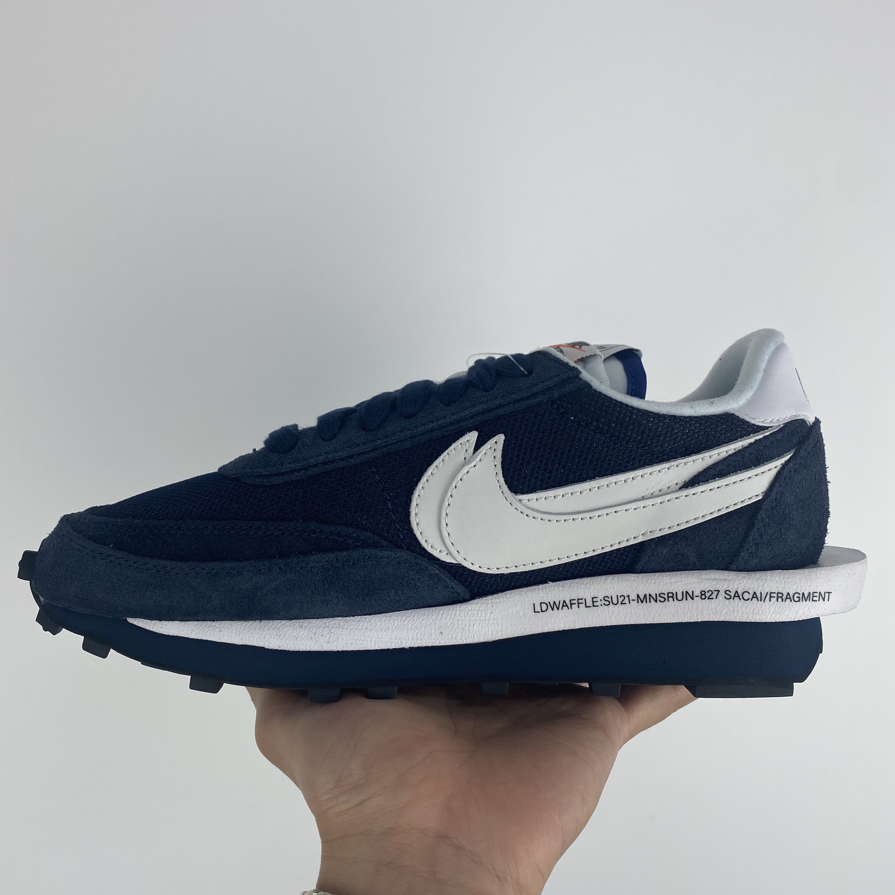 Nike x Sacai x Fragment LDWaffle Blackened Blue 착용 스타일 - 4