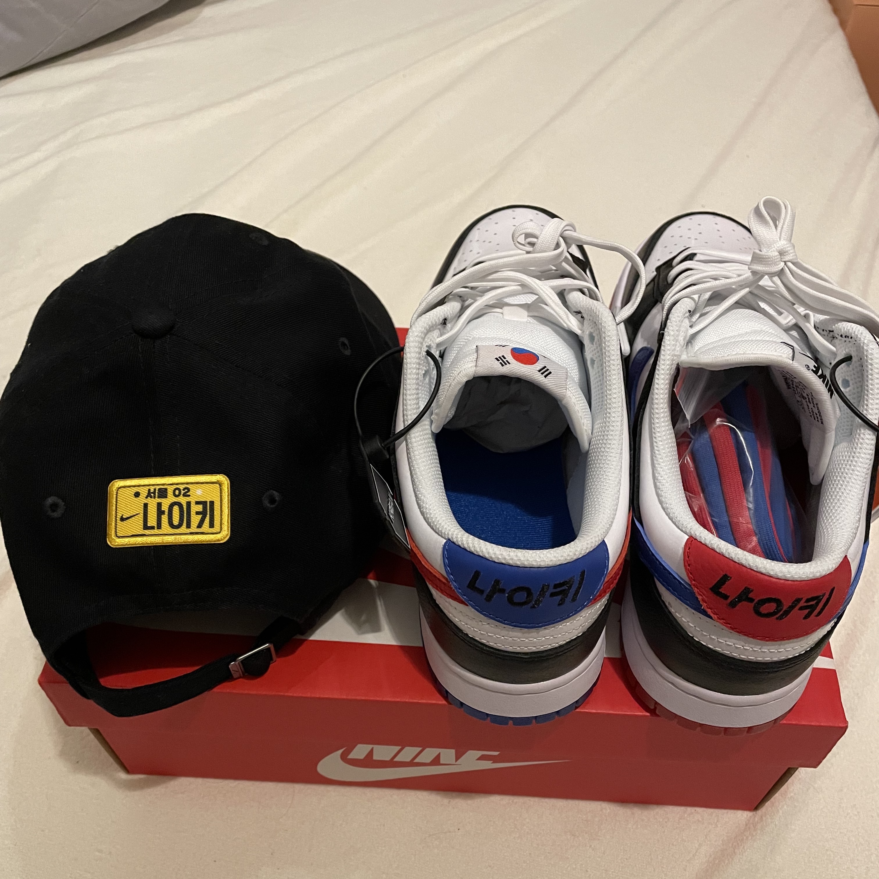 Nike Dunk Low SE Seoul 착용 스타일 - 2