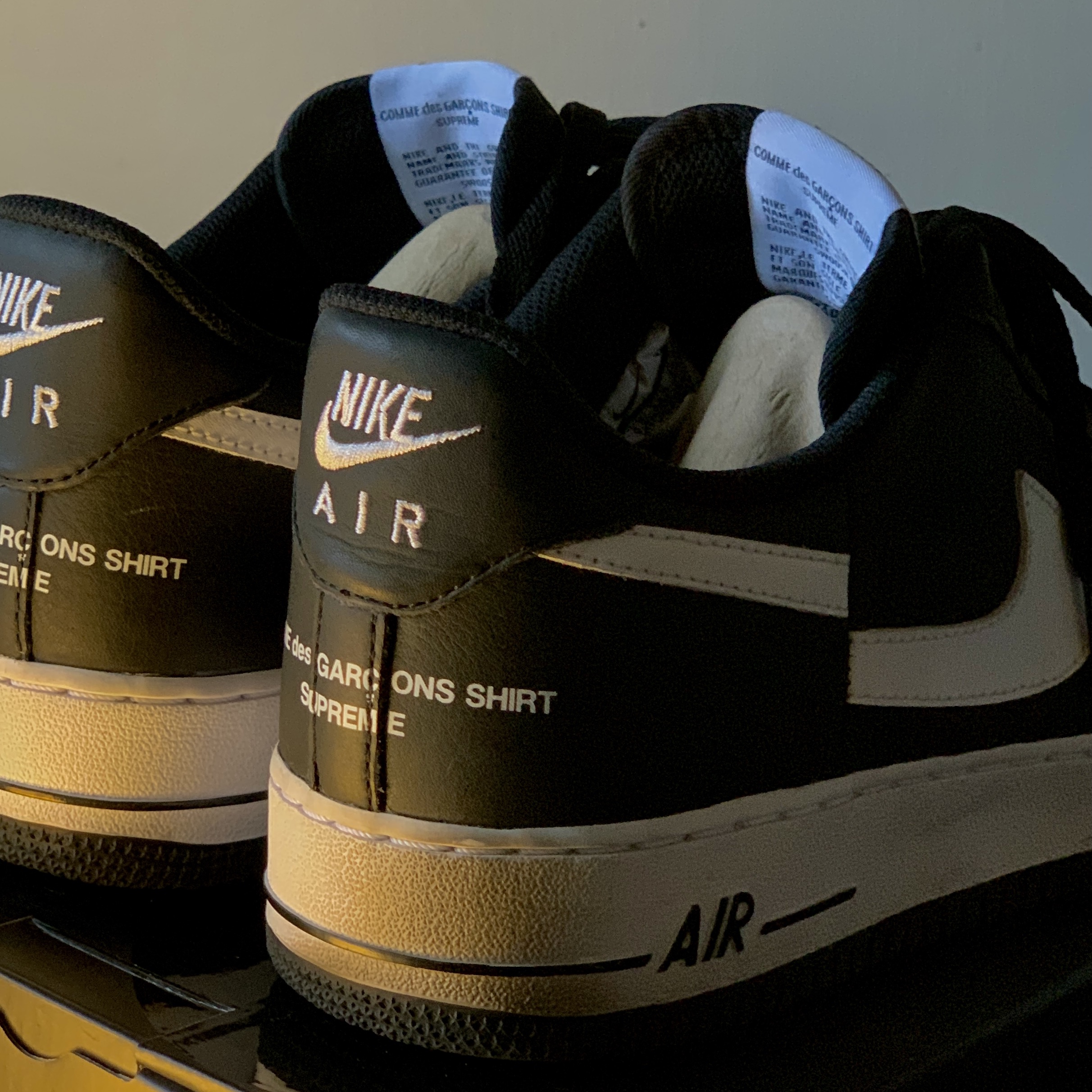 Nike x Comme des Garcons Shirt x Supreme Air Force 1 Low 2018 착용 스타일 - 3