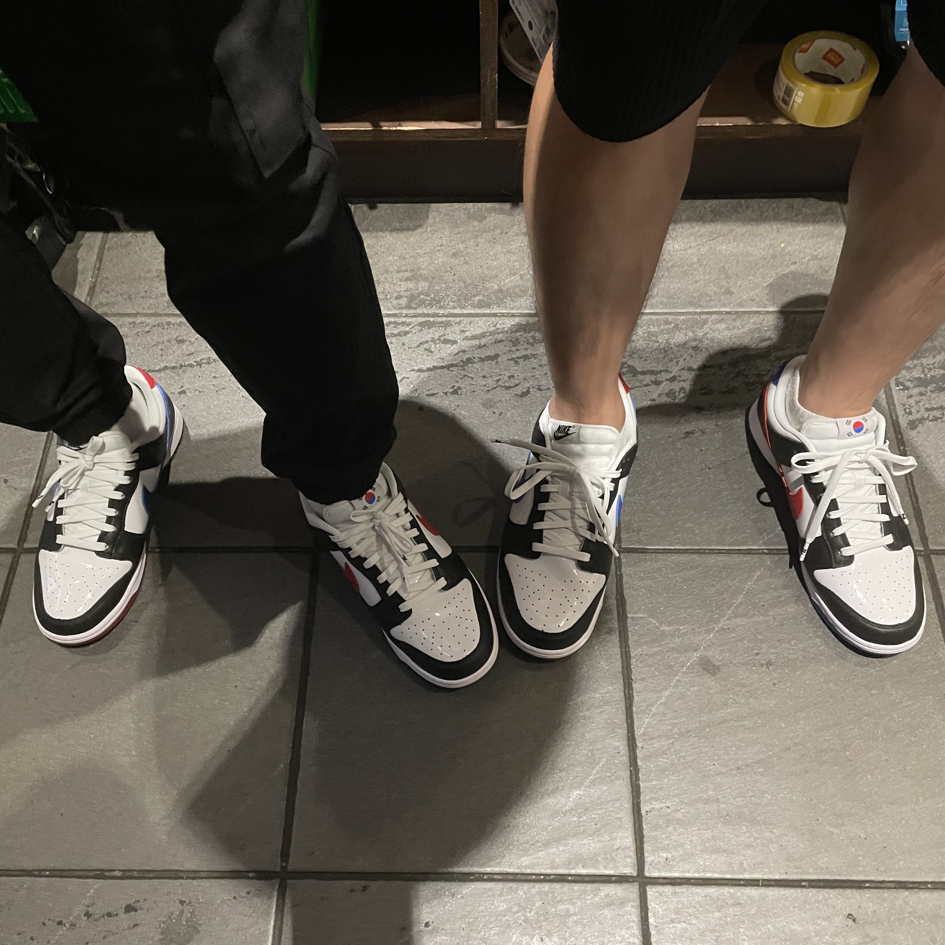 Nike Dunk Low SE Seoul 착용 스타일 - 3