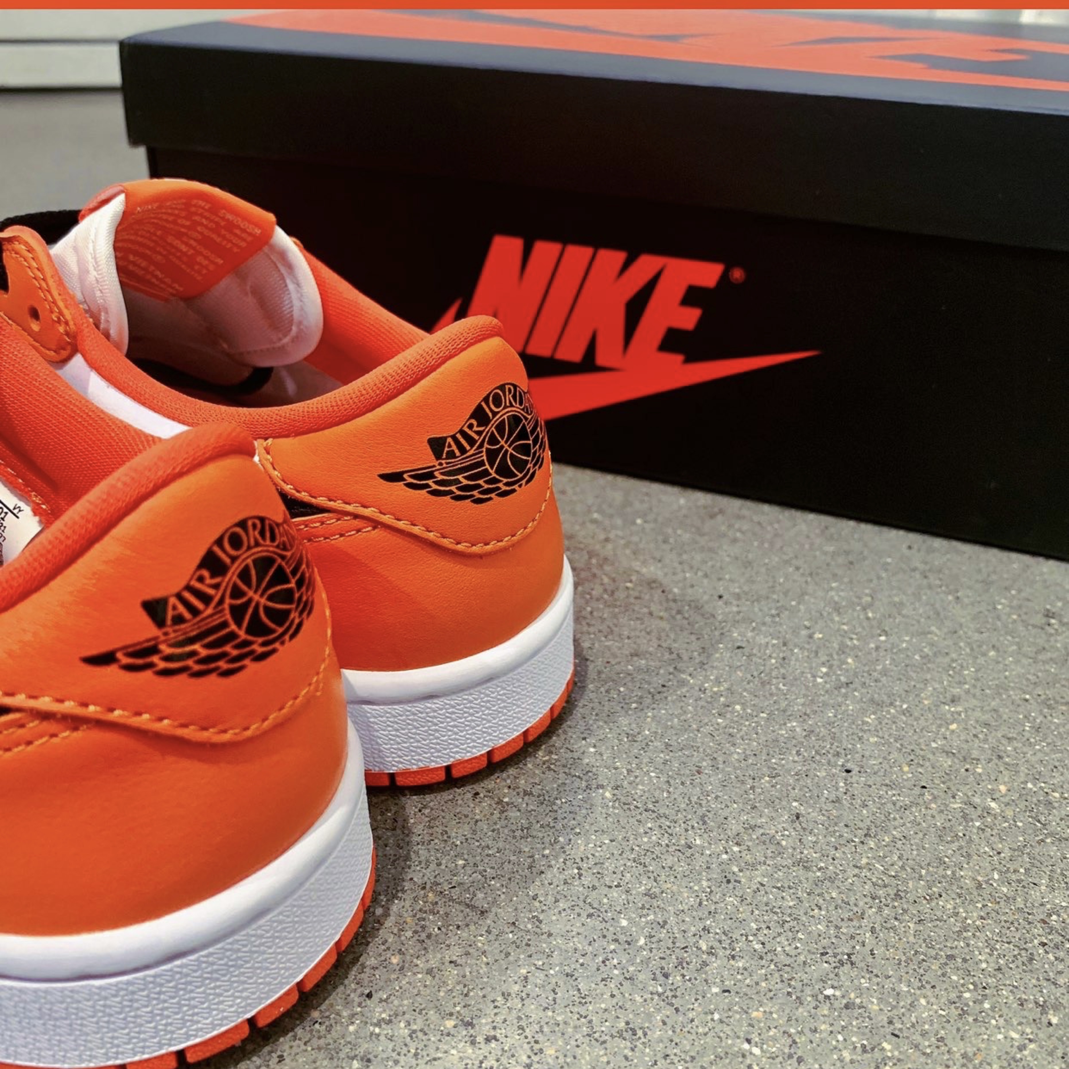 Jordan 1 Low OG Starfish, (W) Jordan 1 Low OG Starfish 착용 스타일 - 3