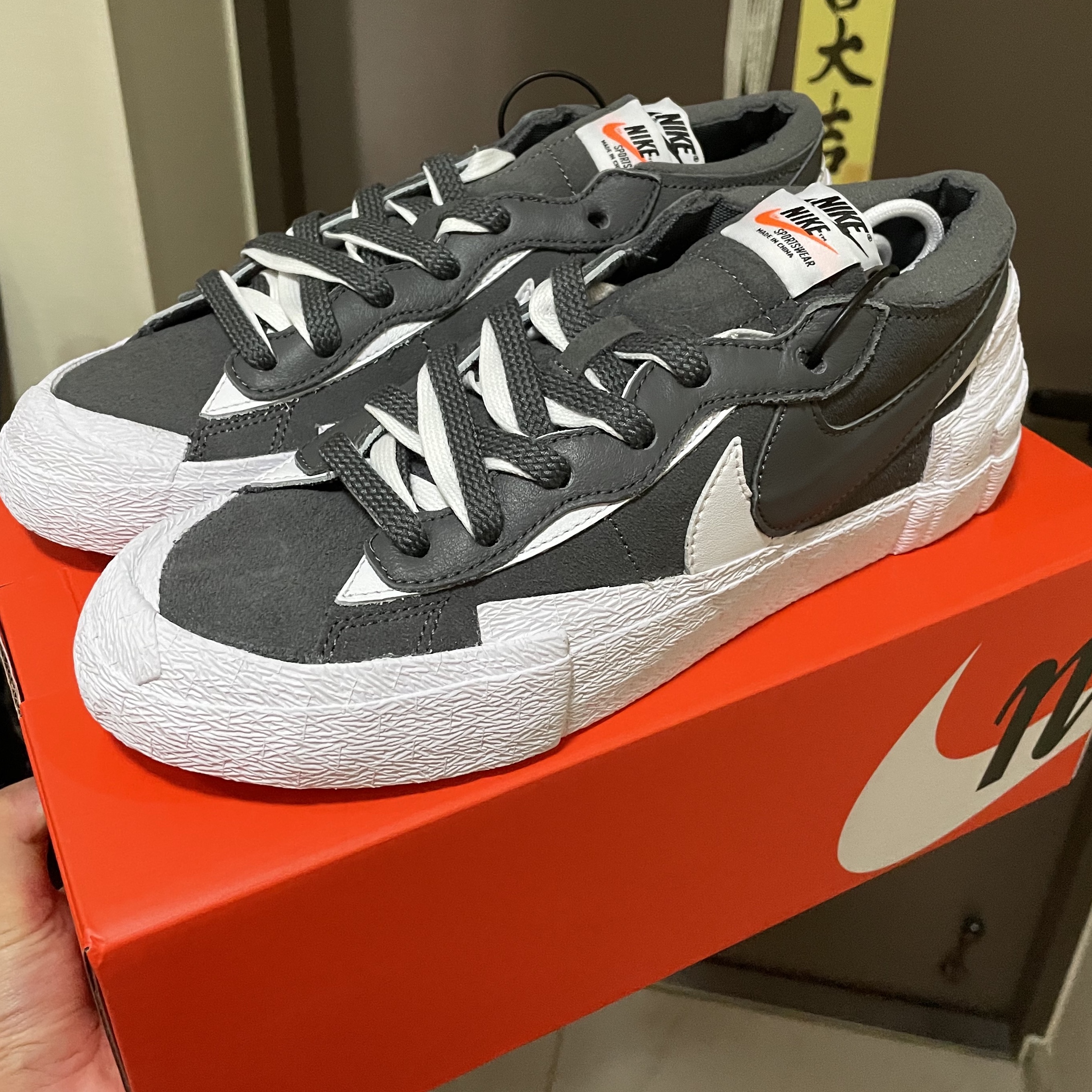 Nike x Sacai Blazer Low Iron Grey 착용 스타일