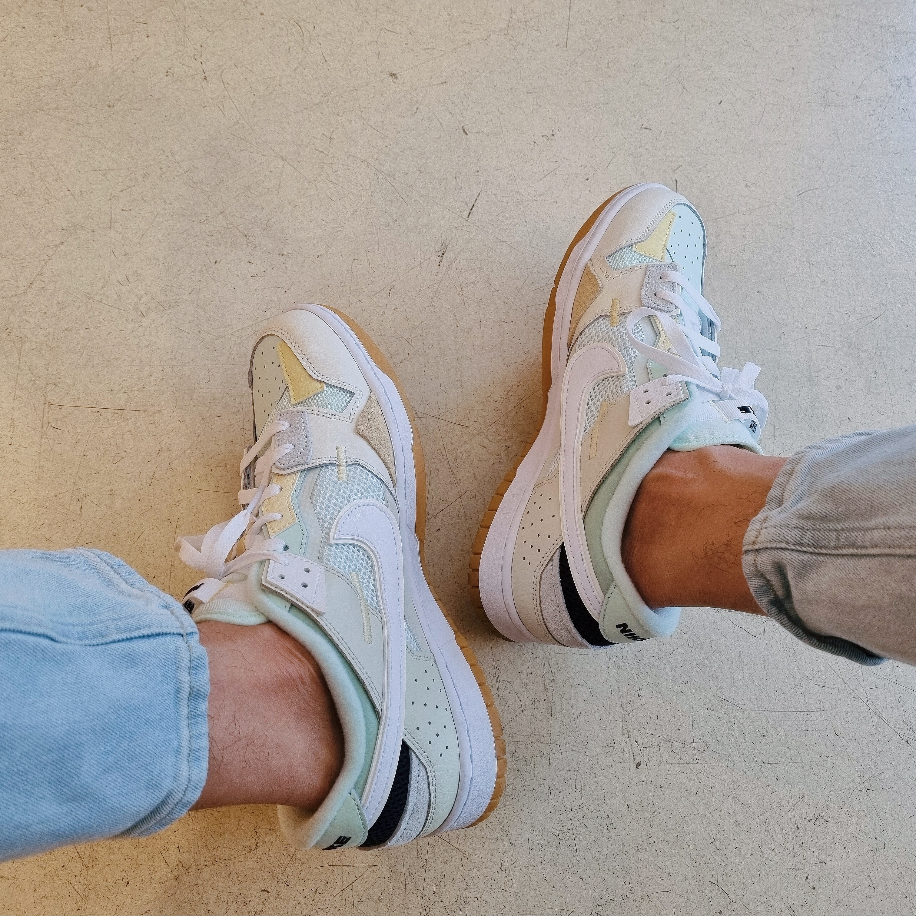Nike Dunk Scrap Sea Glass 착용 스타일