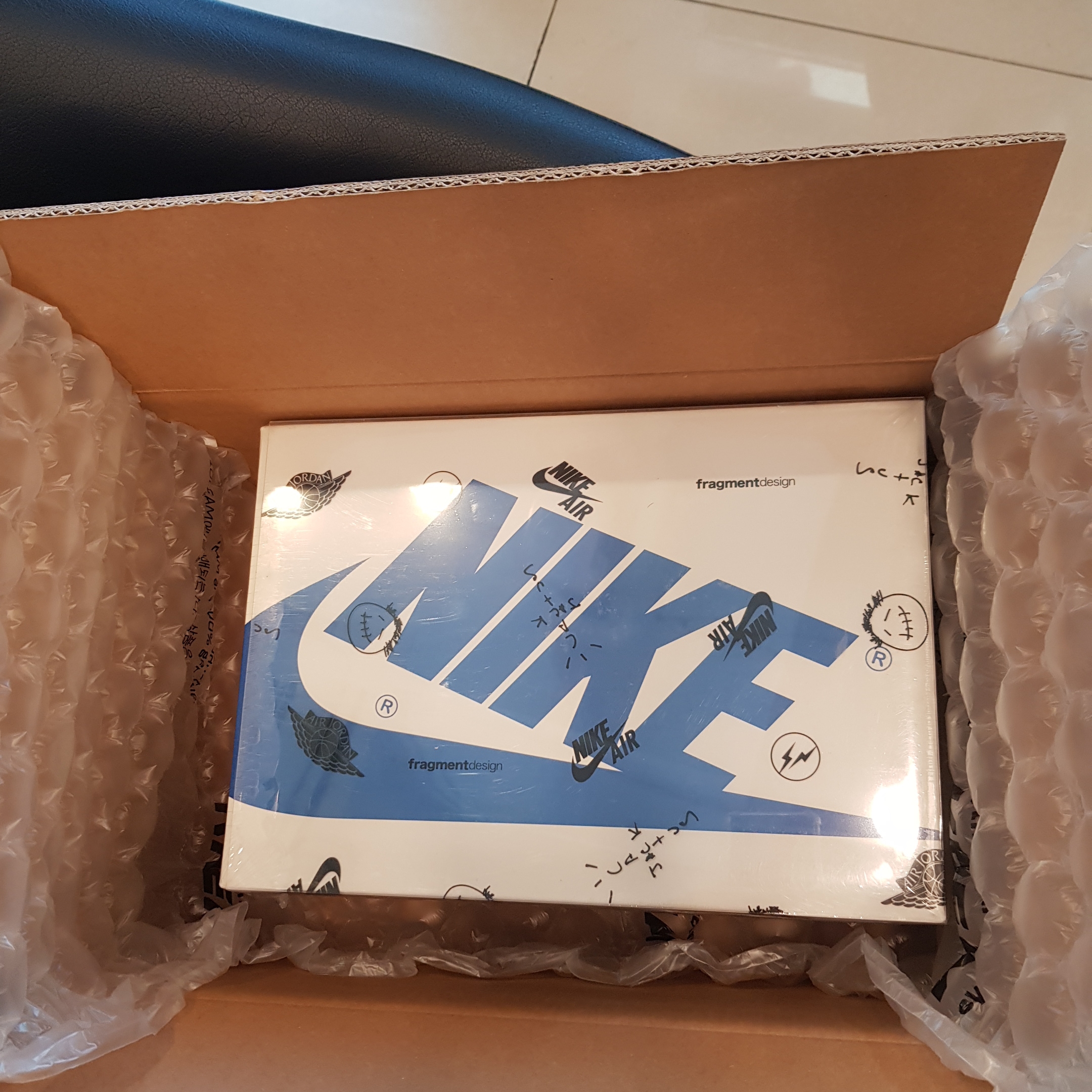 Jordan 1 x Travis Scott x Fragment Retro Low OG SP Military Blue 착용 스타일 - 1