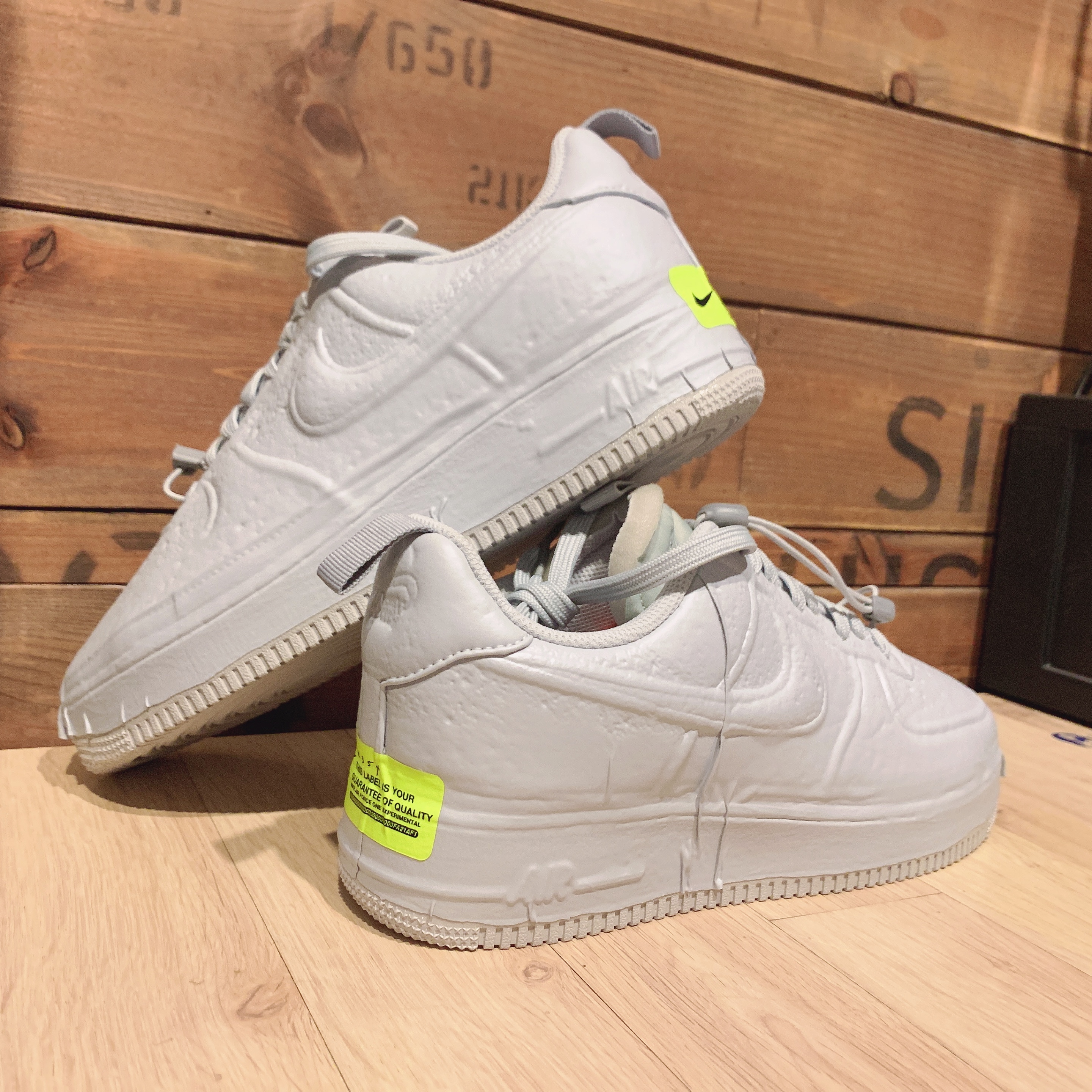Nike Air Force 1 Low Experimental Artifact 착용 스타일 - 1