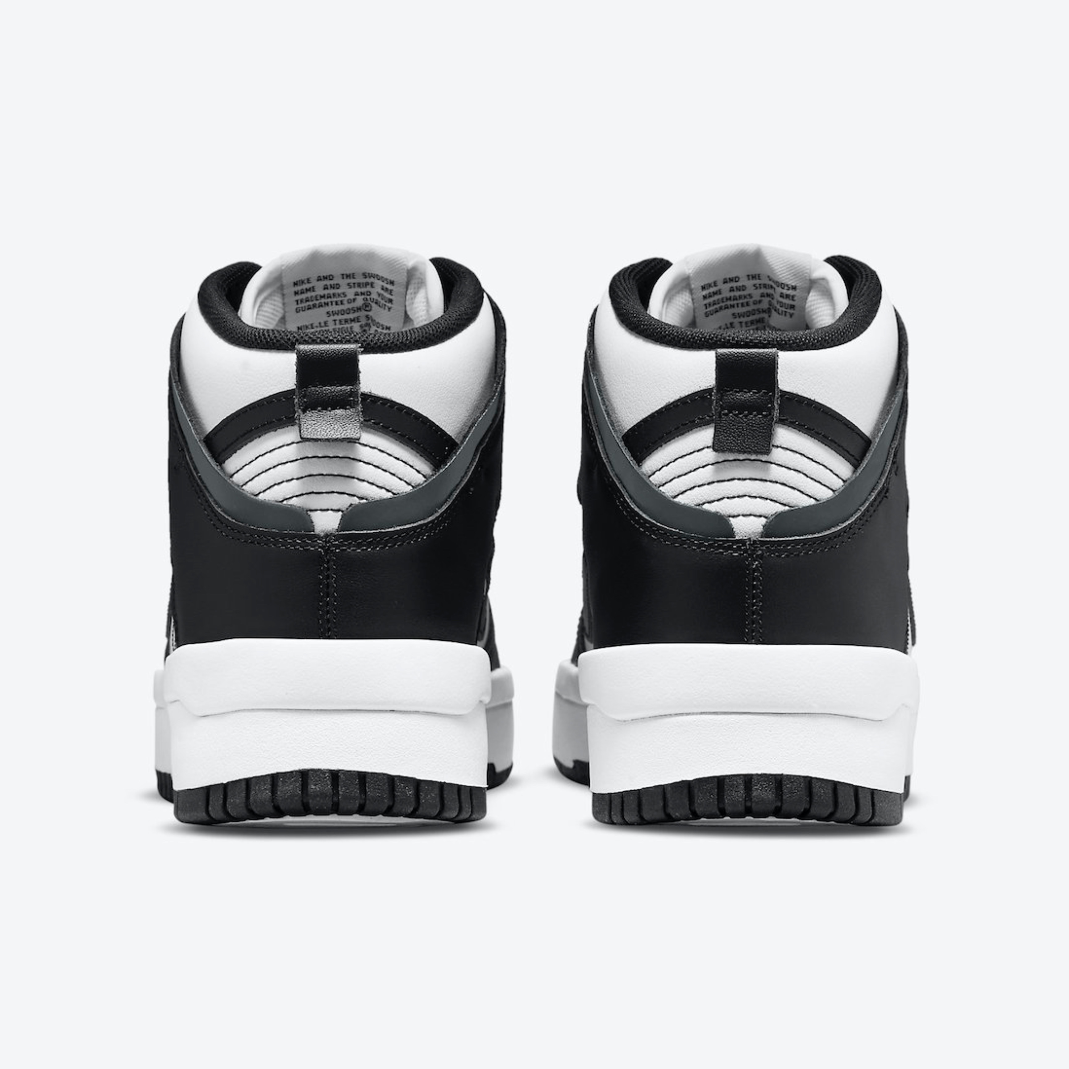(W) Nike Dunk High Up Black and White 착용 스타일 - 5