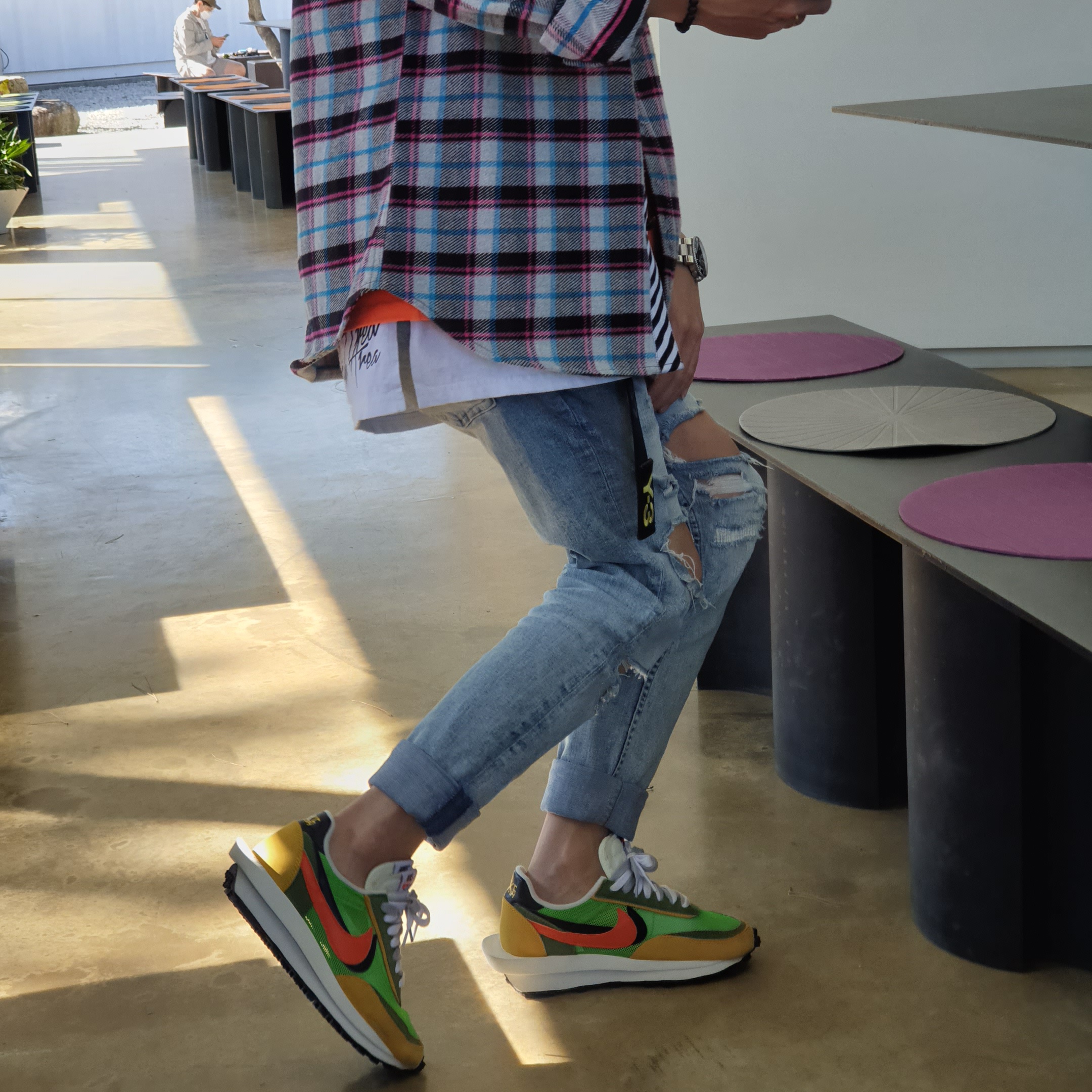 Nike x Sacai LDWaffle Green Multi 착용 스타일
