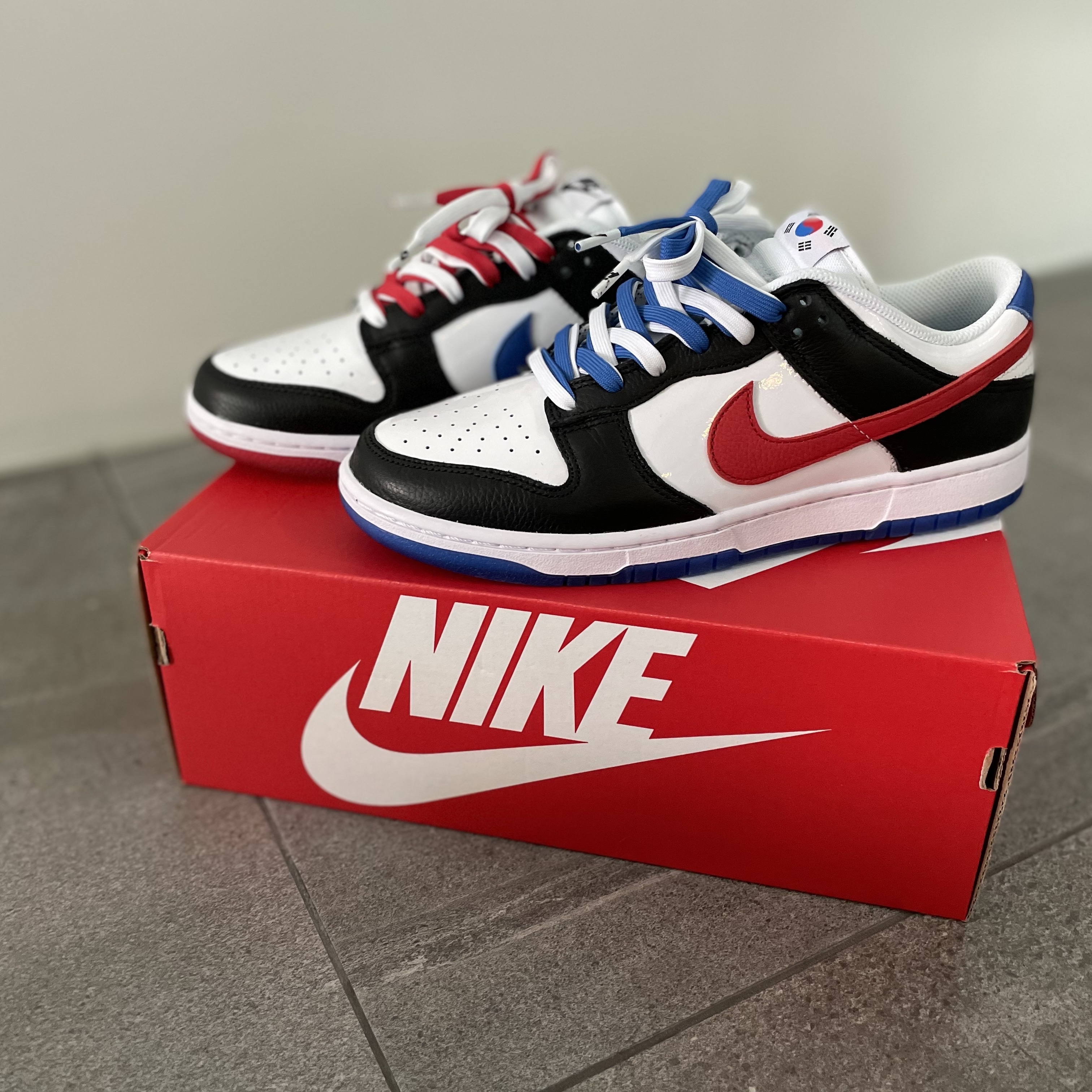Nike Dunk Low SE Seoul 착용 스타일 - 2