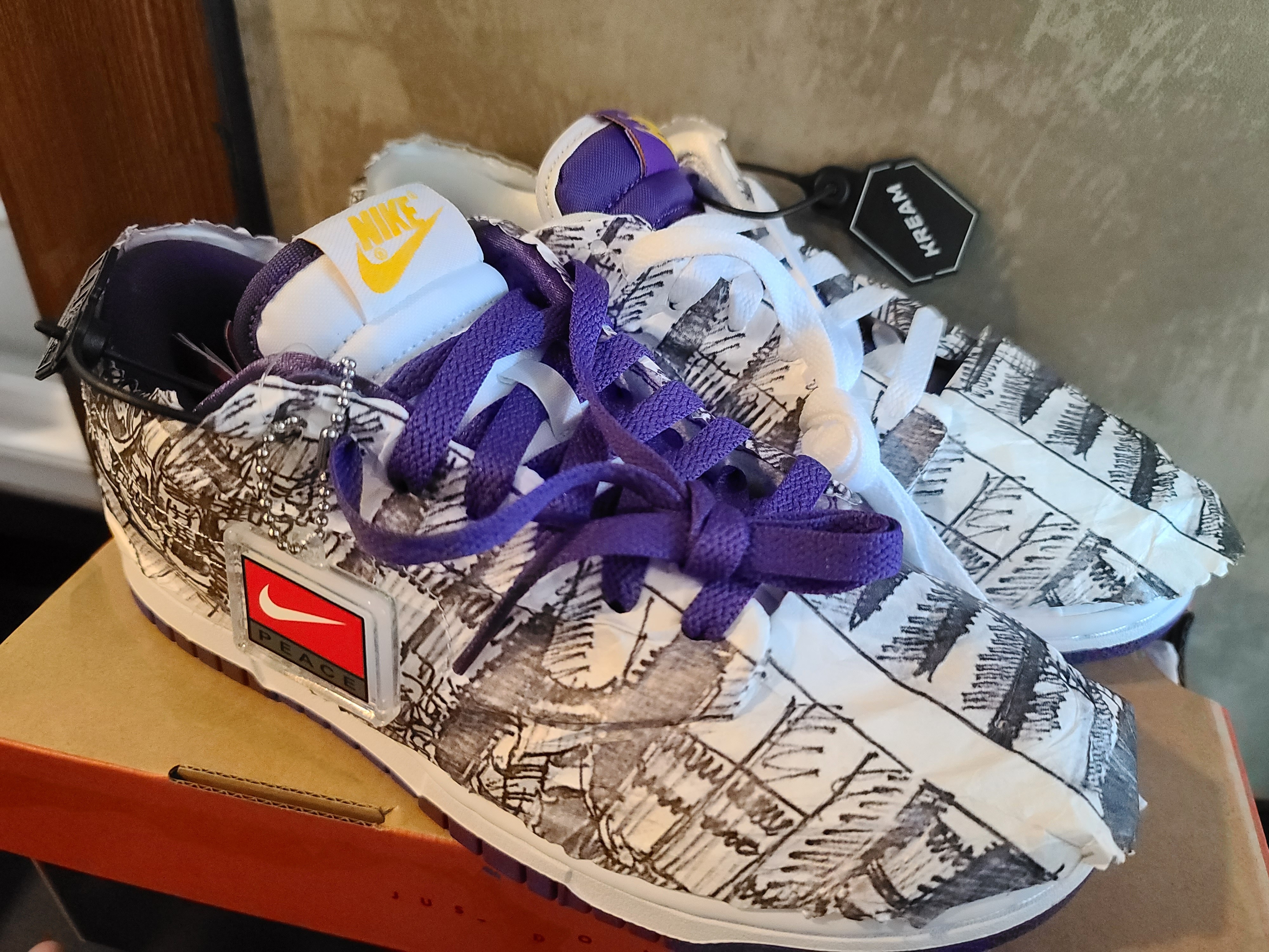 (W) Nike Dunk Low SE Flip 착용 스타일 - 1