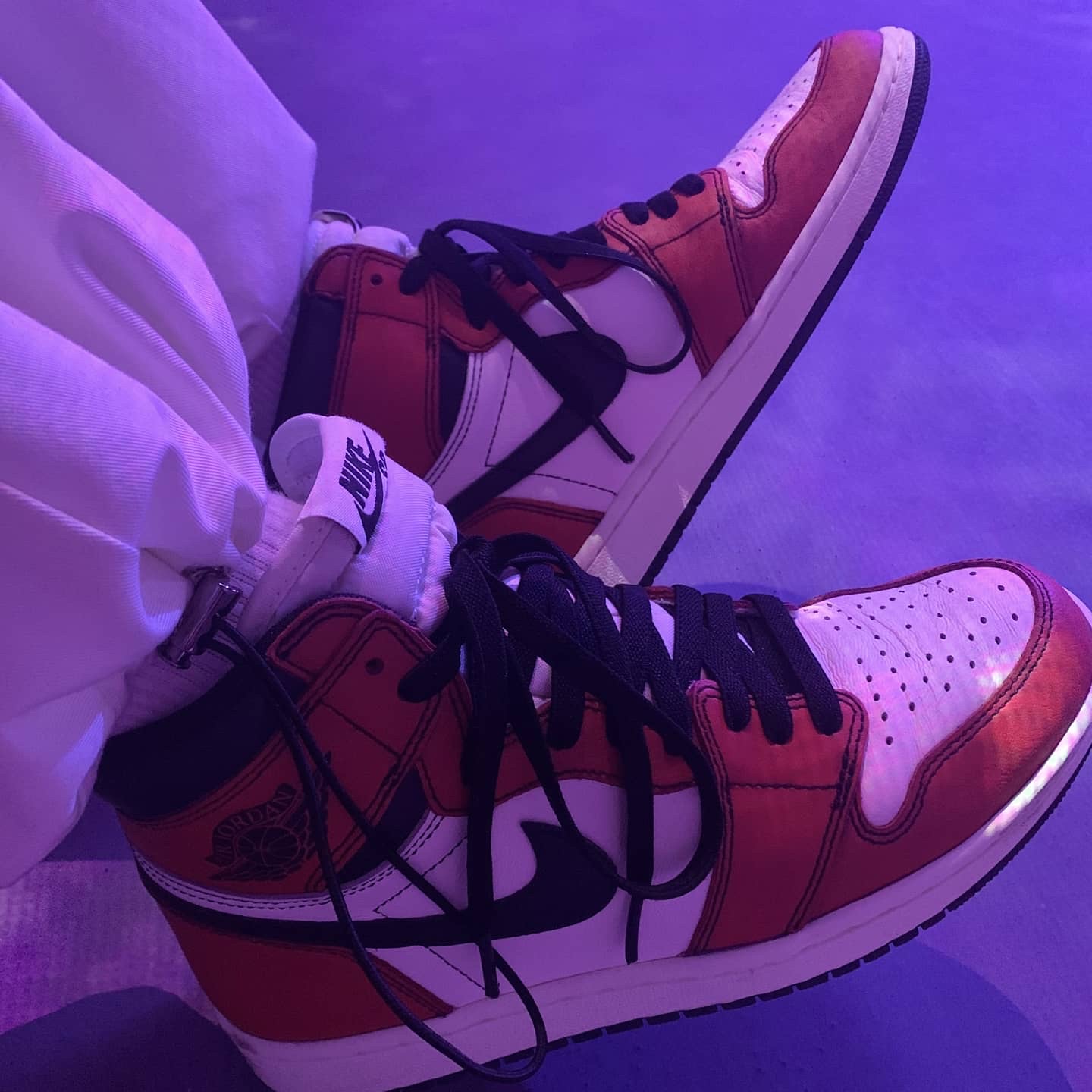 Jordan 1 Retro High OG Defiant SB LA to Chicago 착용 스타일