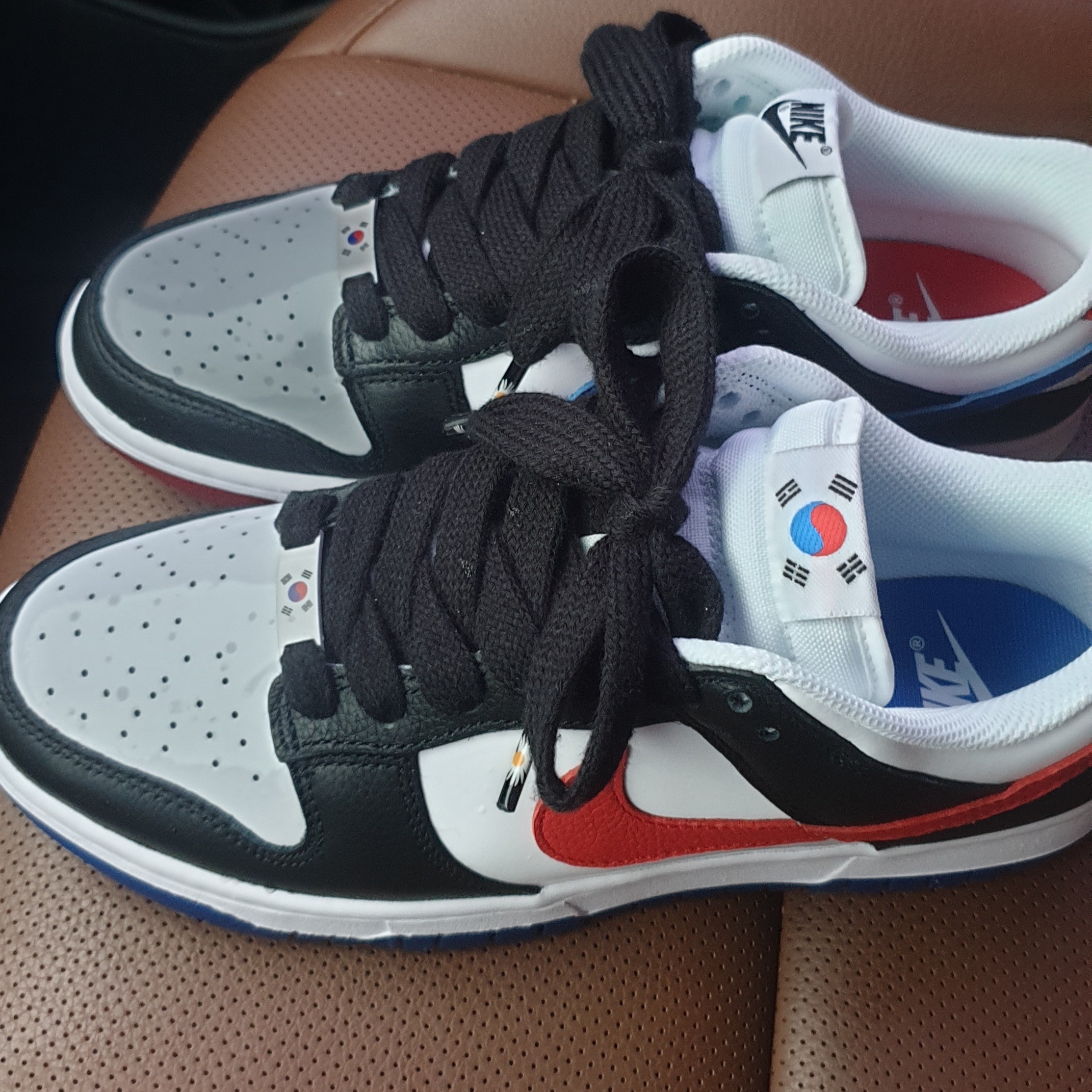 Nike Dunk Low SE Seoul 착용 스타일 - 2