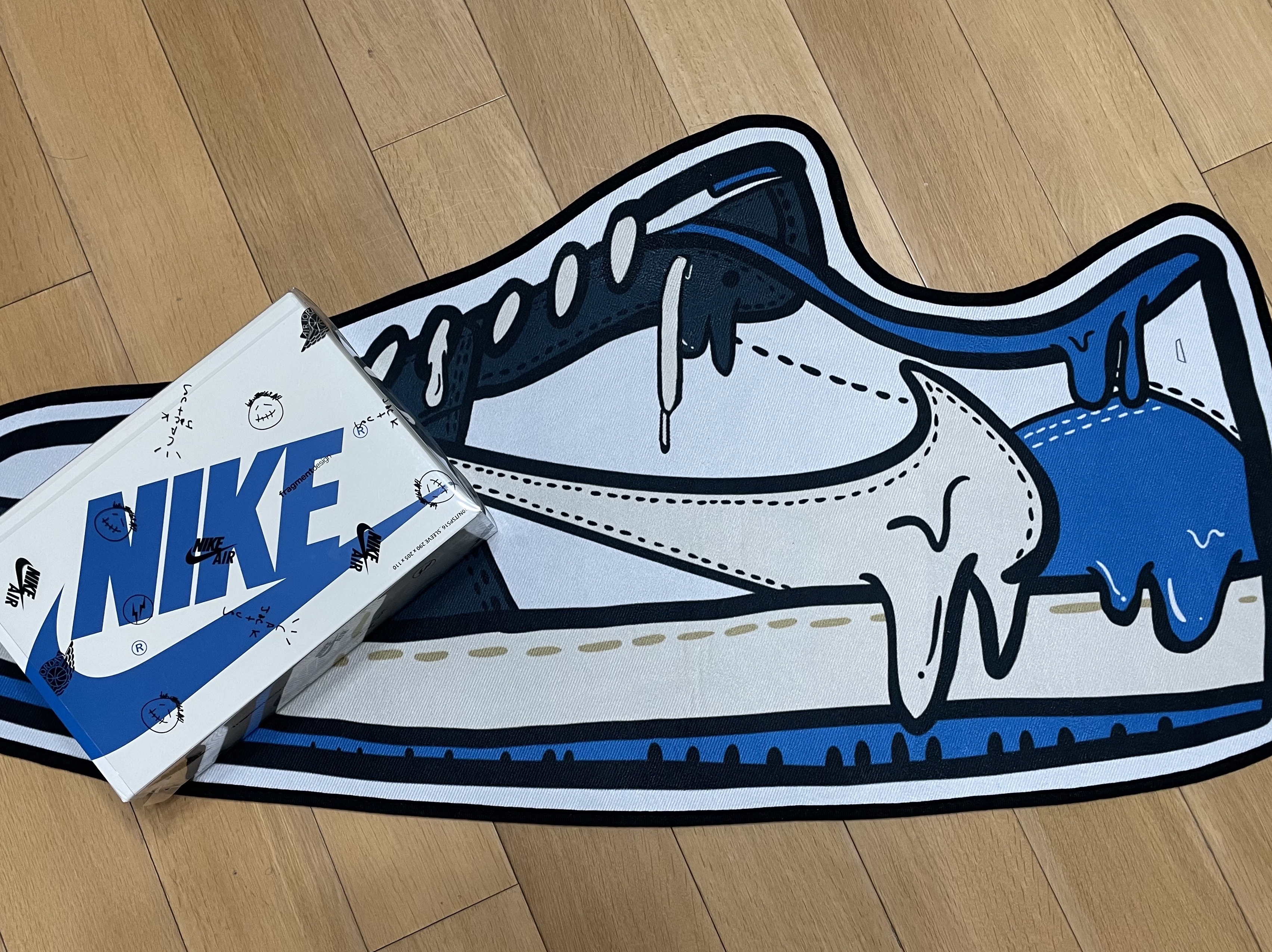 Jordan 1 x Travis Scott x Fragment Retro Low OG SP Military Blue 착용 스타일 - 2