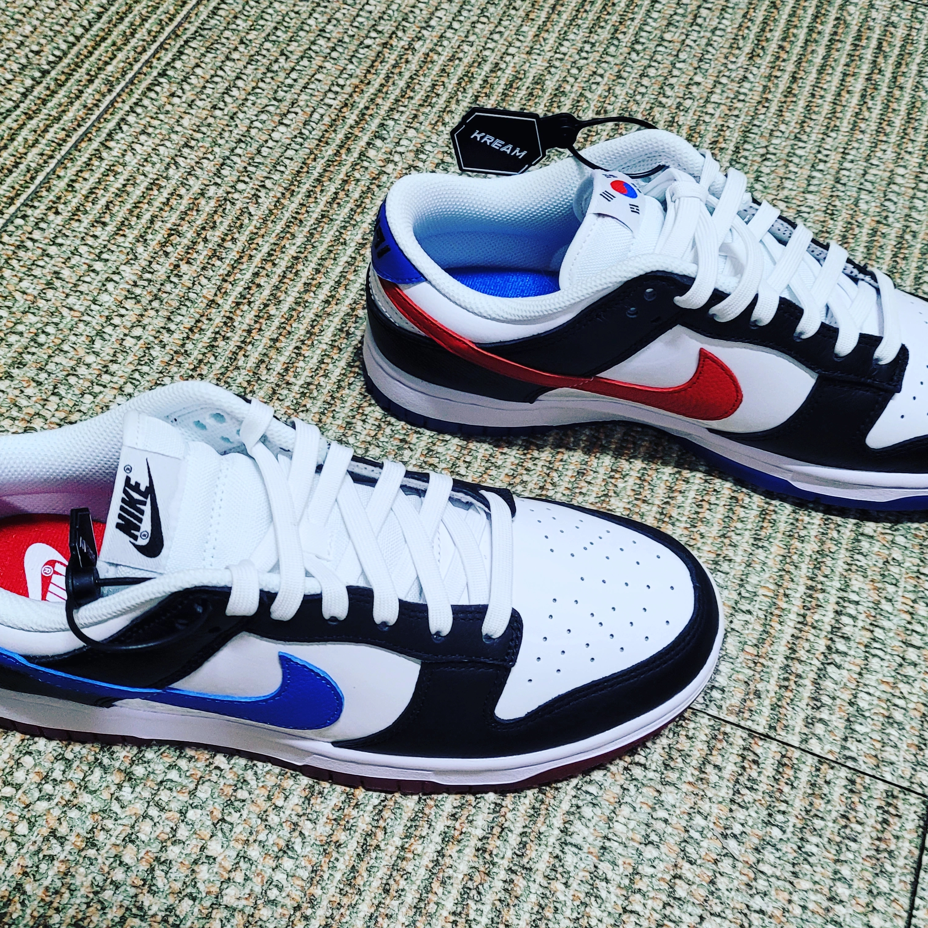 Nike Dunk Low SE Seoul 착용 스타일