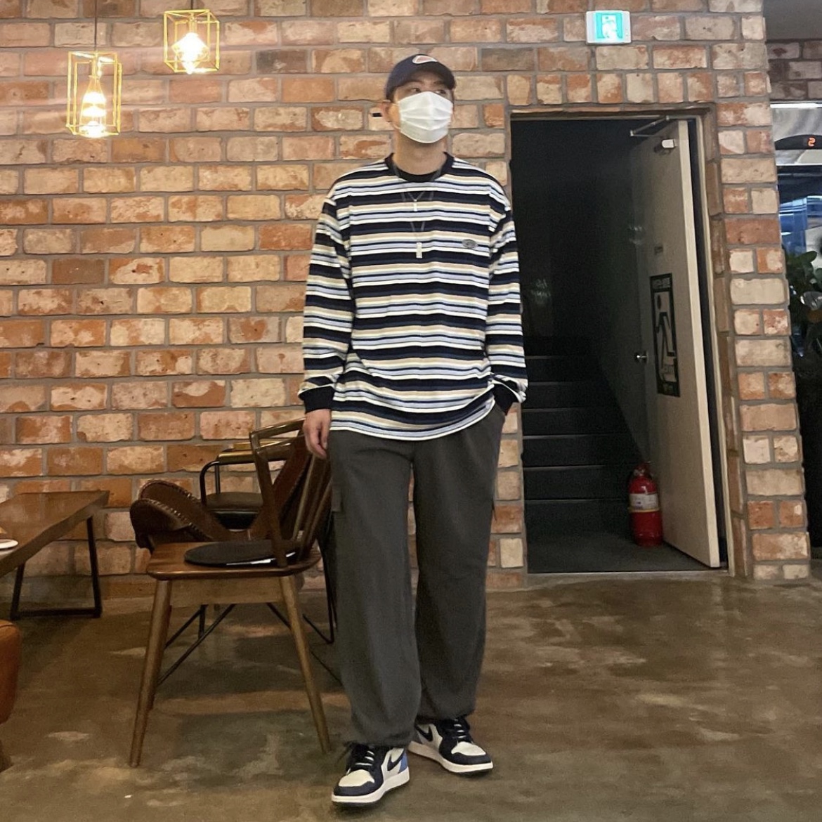 Jordan 1 Retro High Obsidian UNC 착용 스타일