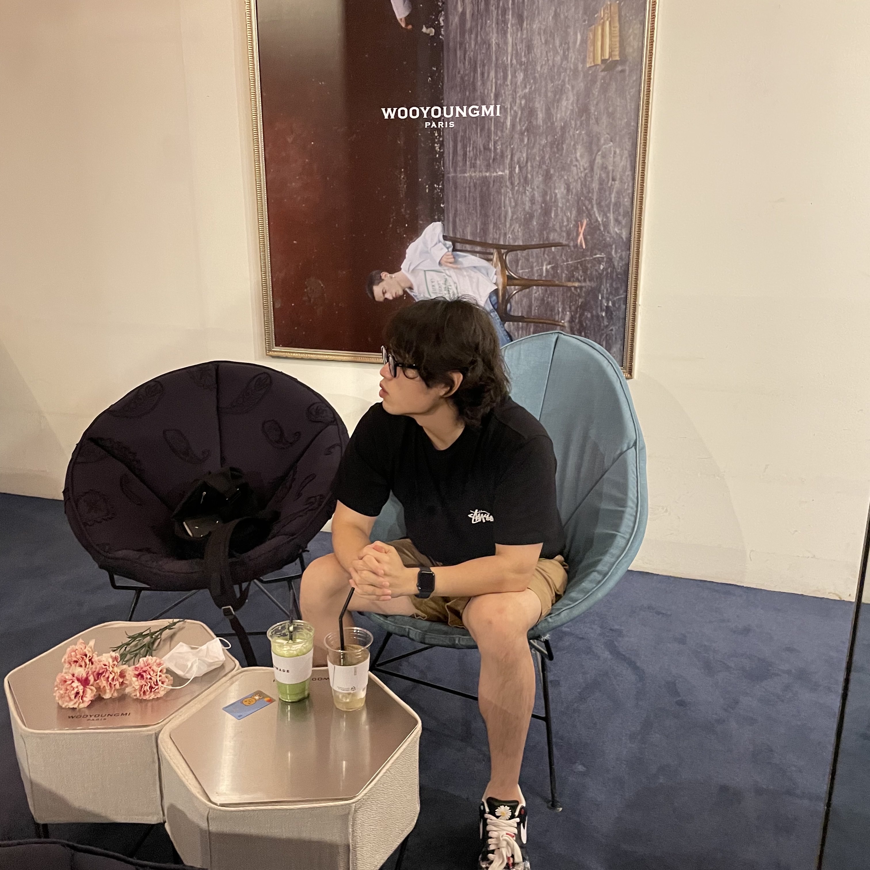 Stussy Cosmos T-Shirt Black, Nike x Peaceminusone Air Force 1 Low Para-Noise 착용 스타일