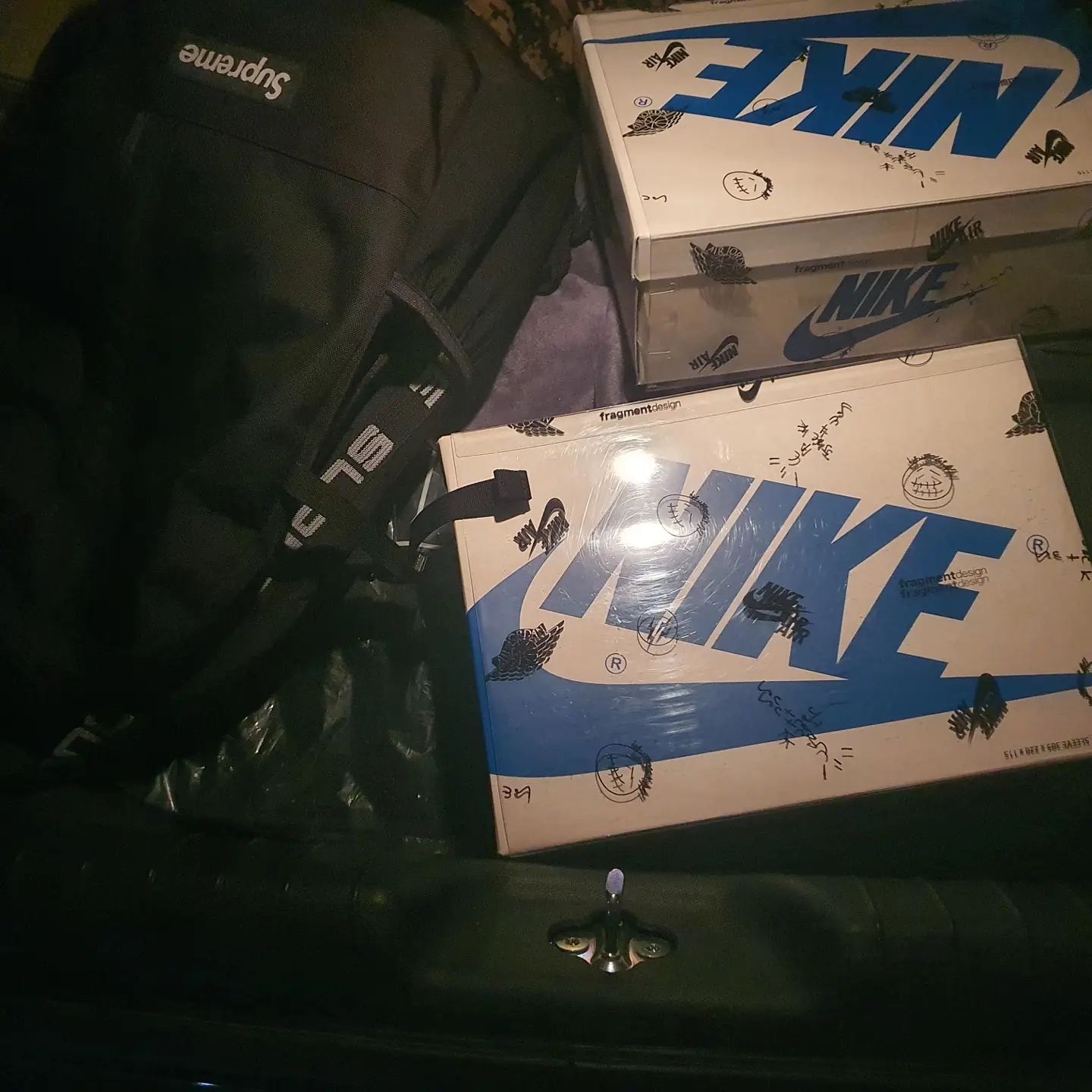 Jordan 1 x Travis Scott x Fragment Retro Low OG SP Military Blue 착용 스타일