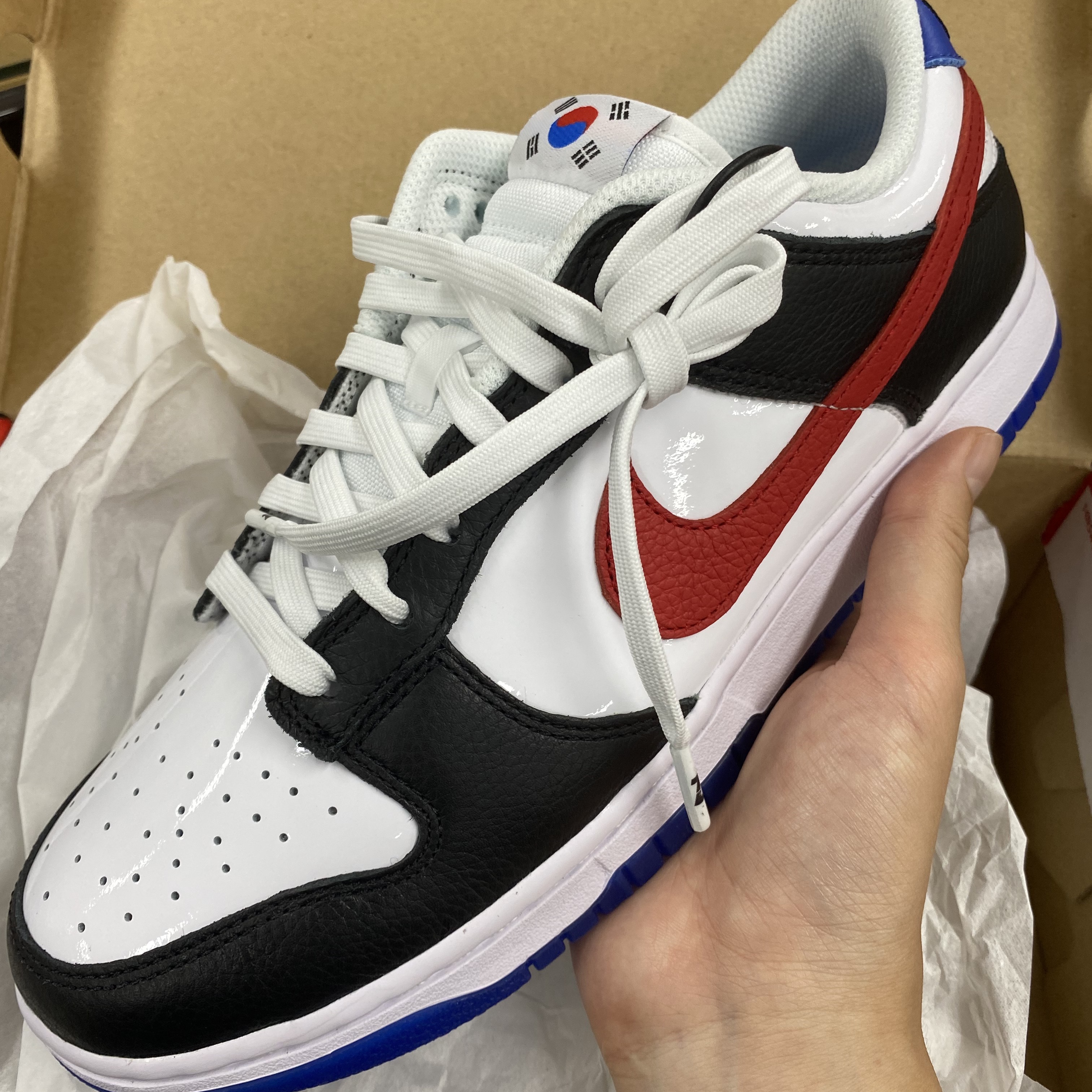 Nike Dunk Low SE Seoul 착용 스타일