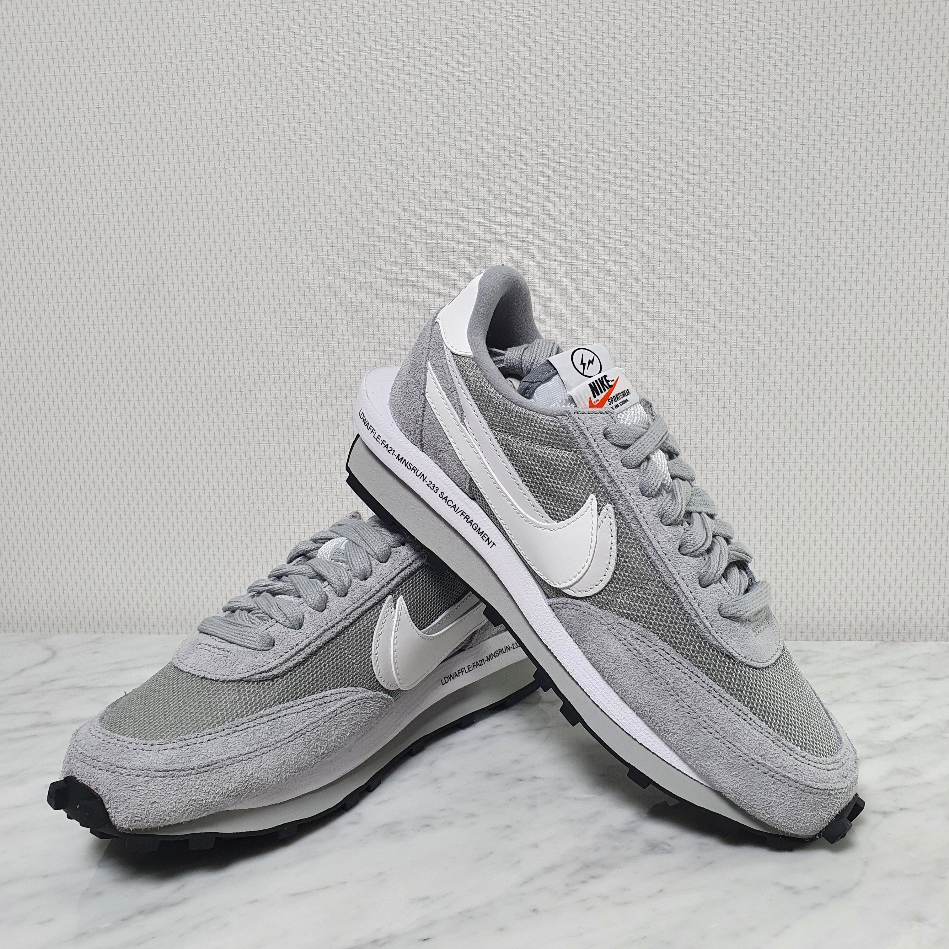 Nike x Sacai x Fragment LDWaffle Light Smoke Grey 착용 스타일