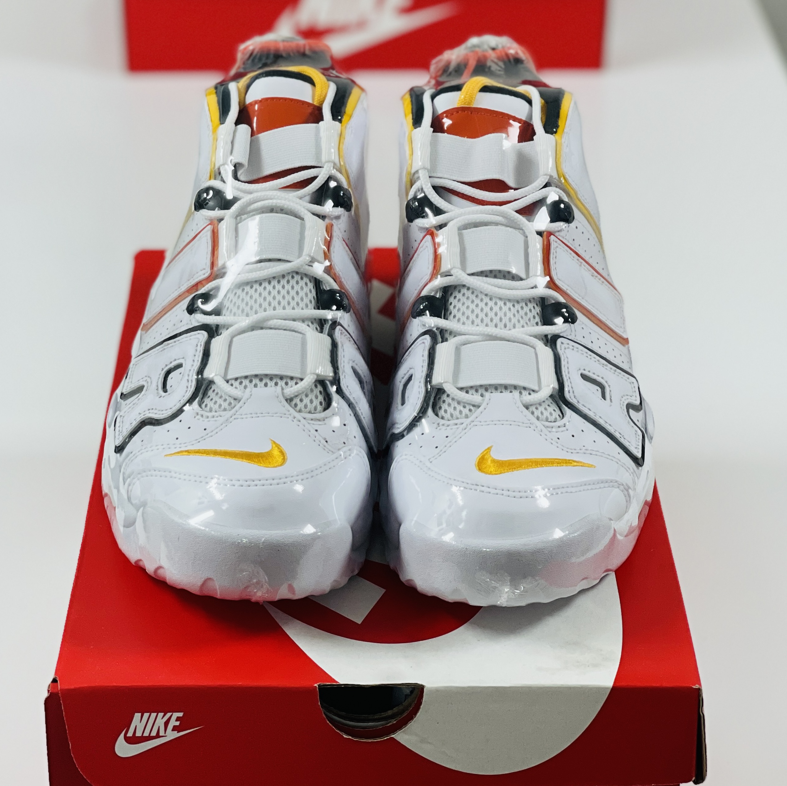 Nike Air More Uptempo Rayguns 착용 스타일 - 3