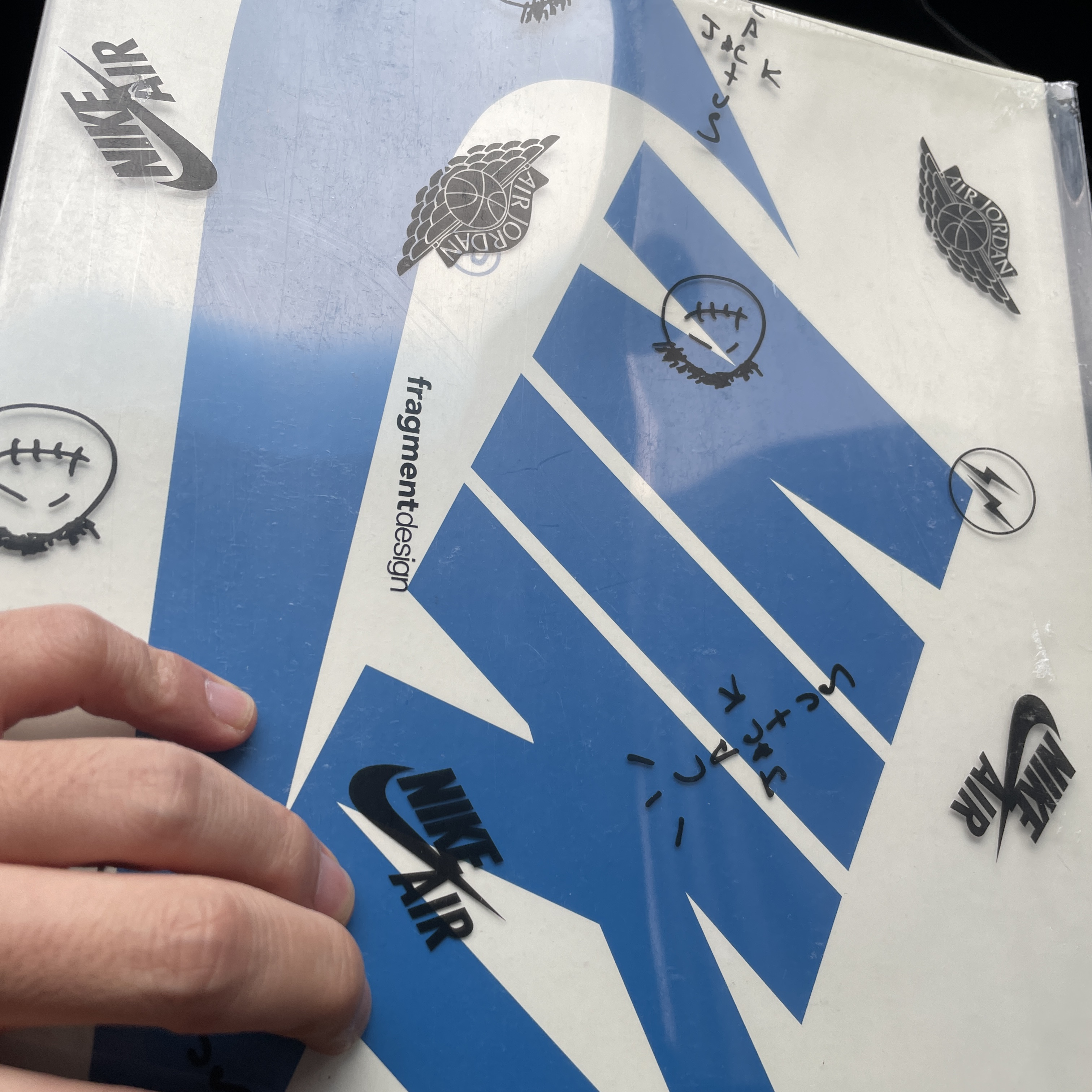 Jordan 1 x Travis Scott x Fragment Retro Low OG SP Military Blue, Nike x Stussy NRG ZR Fleece Crewneck Black - US/EU 착용 스타일 - 1