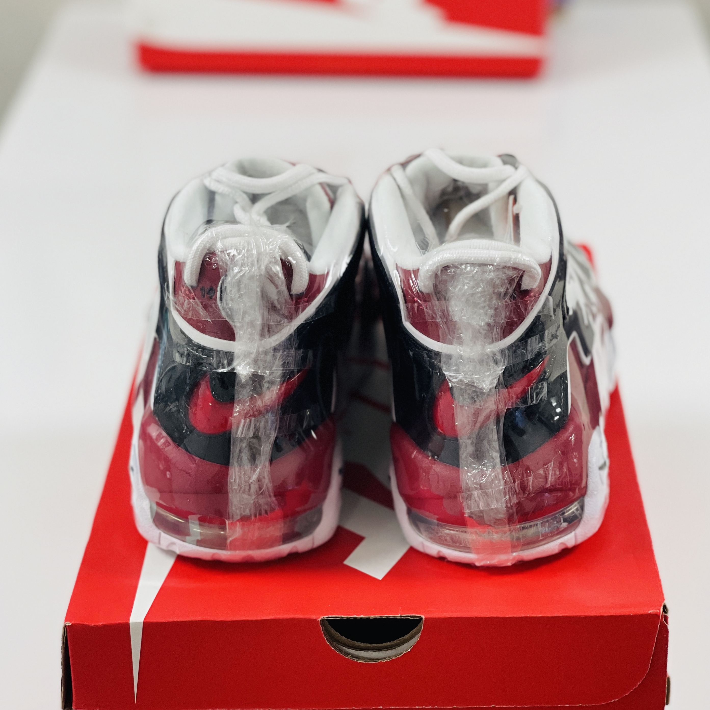 Nike Air More Uptempo 96 Bulls 2021 착용 스타일 - 4