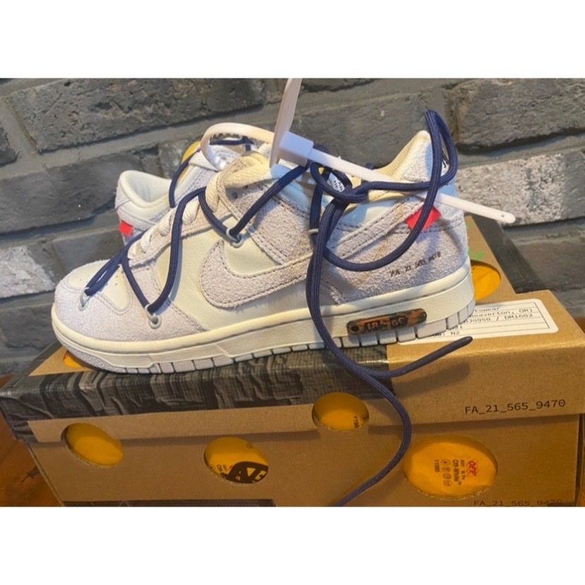 Nike x Off-White Dunk Low The 50 - Lot 18 착용 스타일