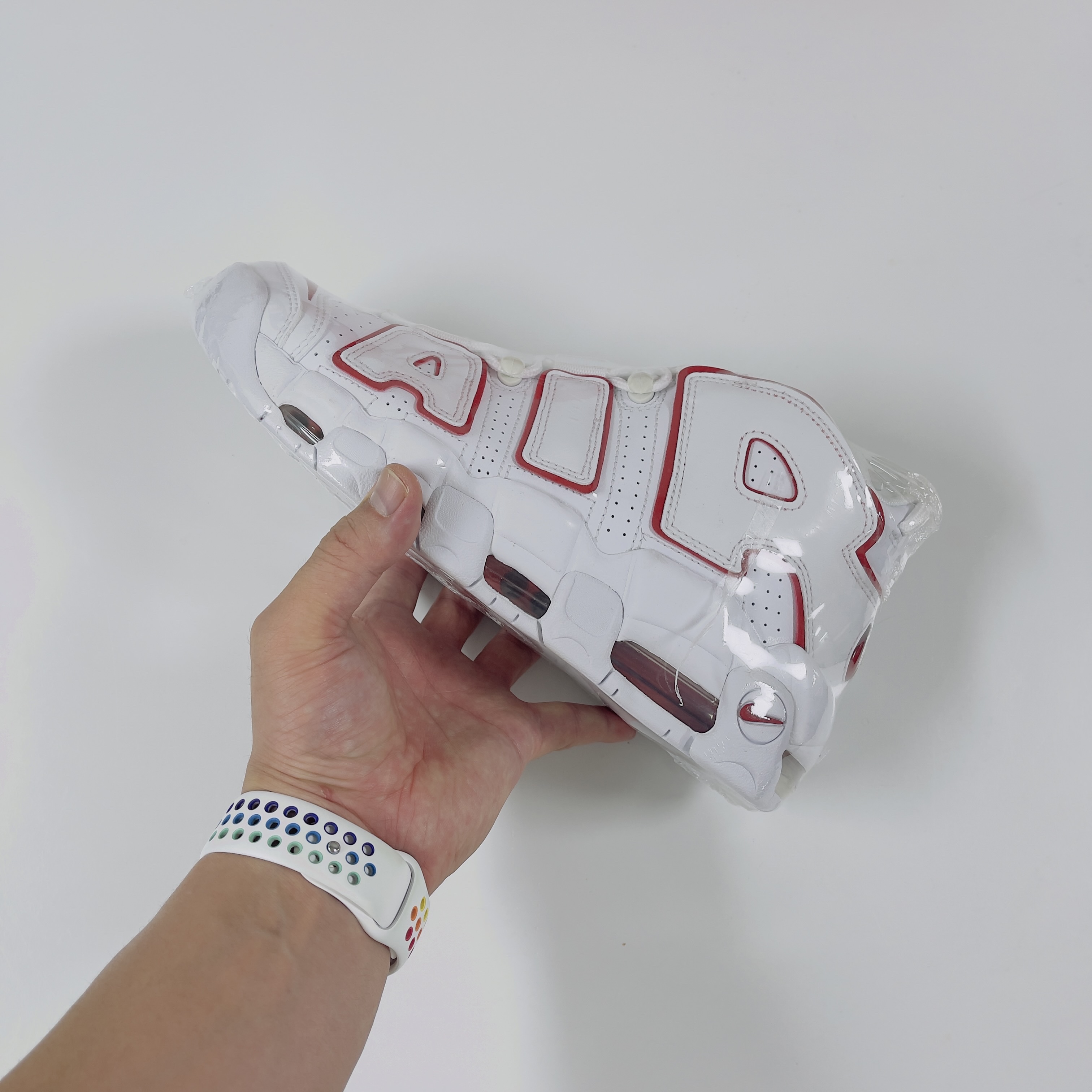 Nike Air More Uptempo White Varsity Red 2021 착용 스타일 - 1