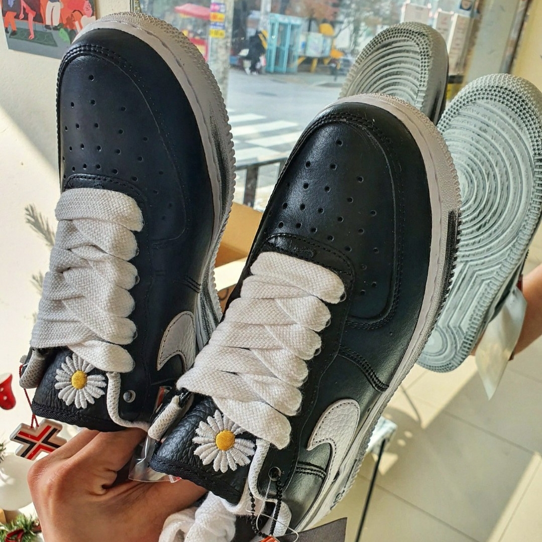Nike x Peaceminusone Air Force 1 Low Para-Noise 착용 스타일