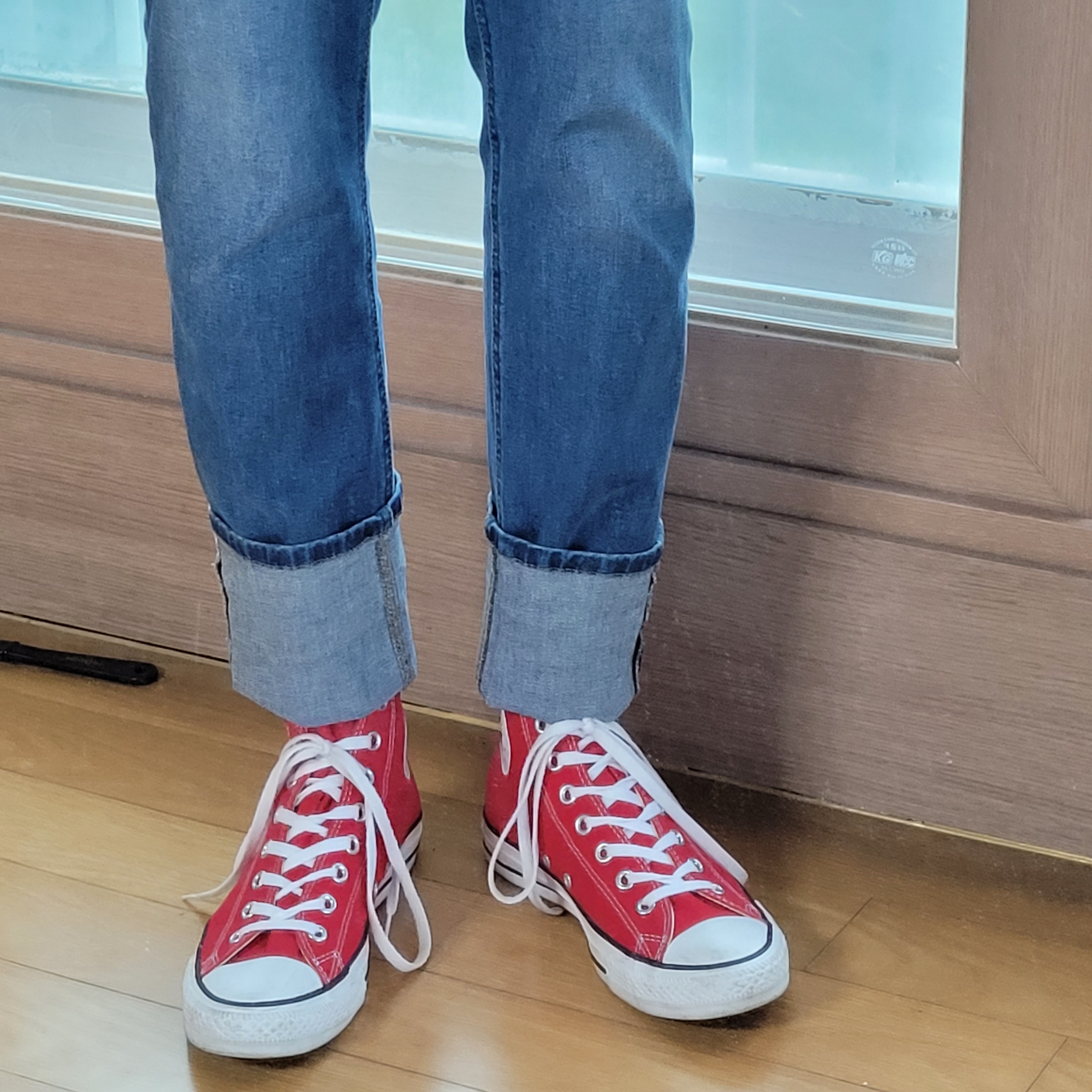 Converse Chuck Taylor All Star Core High Red 착용 스타일 - 1