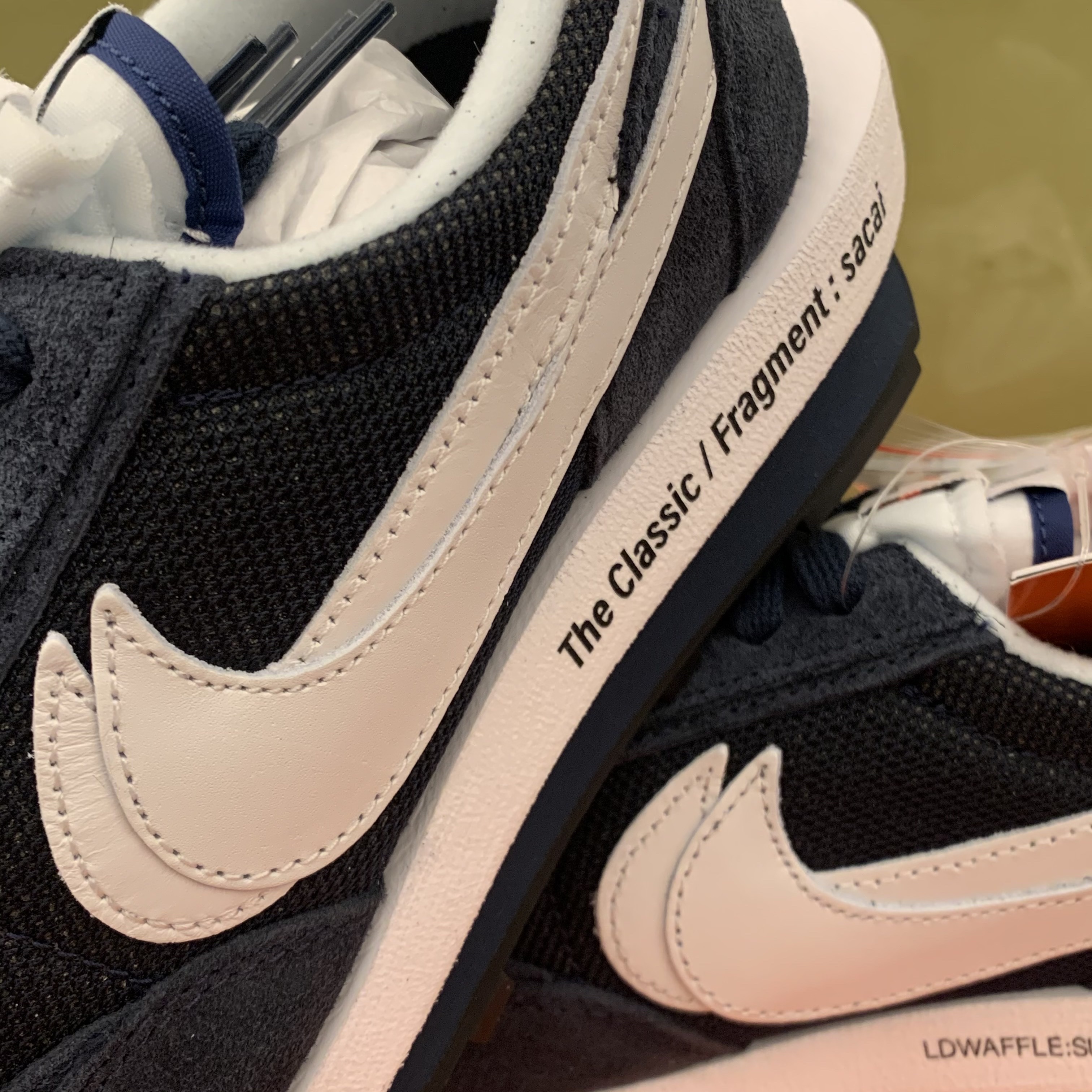 Nike x Sacai x Fragment LDWaffle Blackened Blue 착용 스타일 - 2