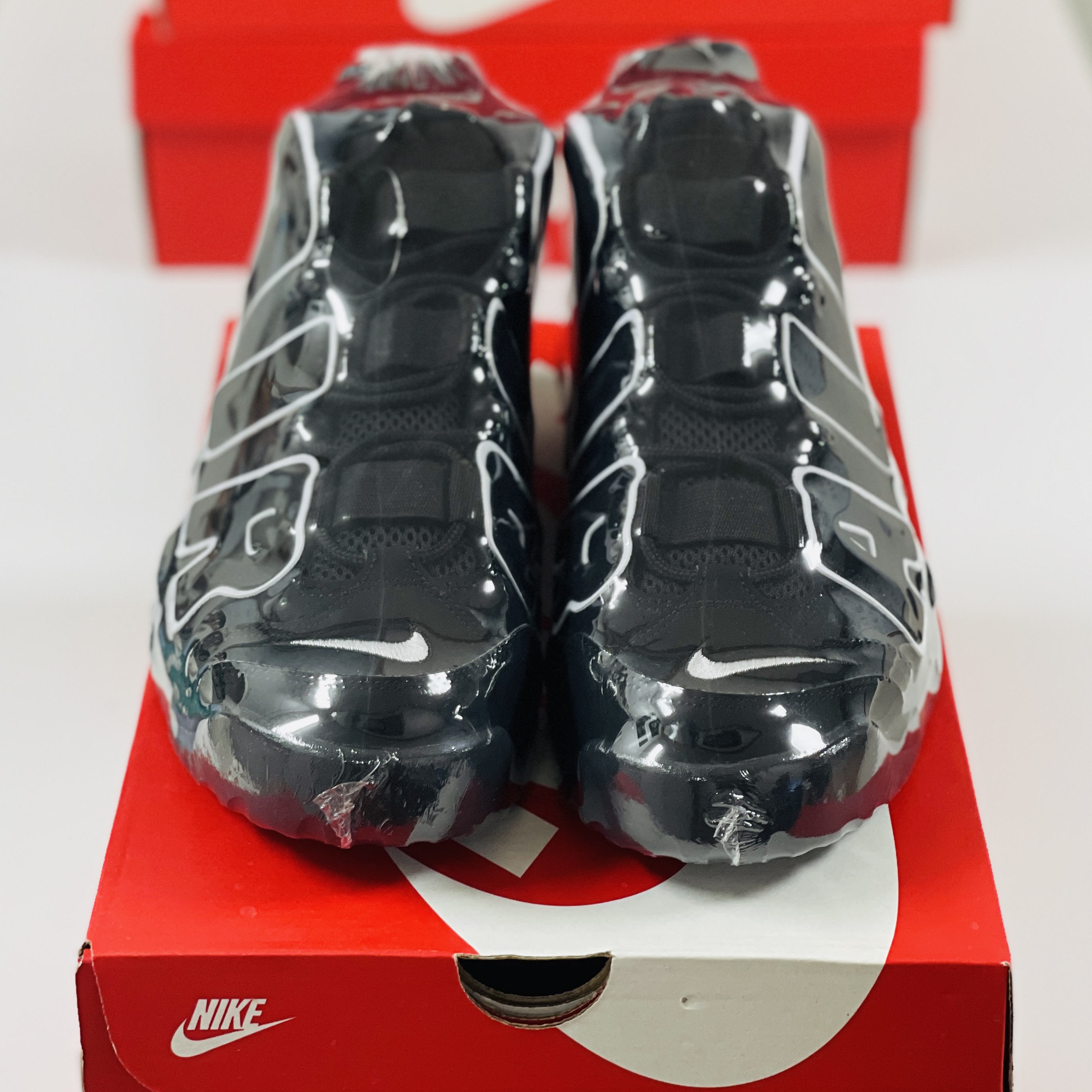 Nike Air More Uptempo Black White 2020 착용 스타일 - 3