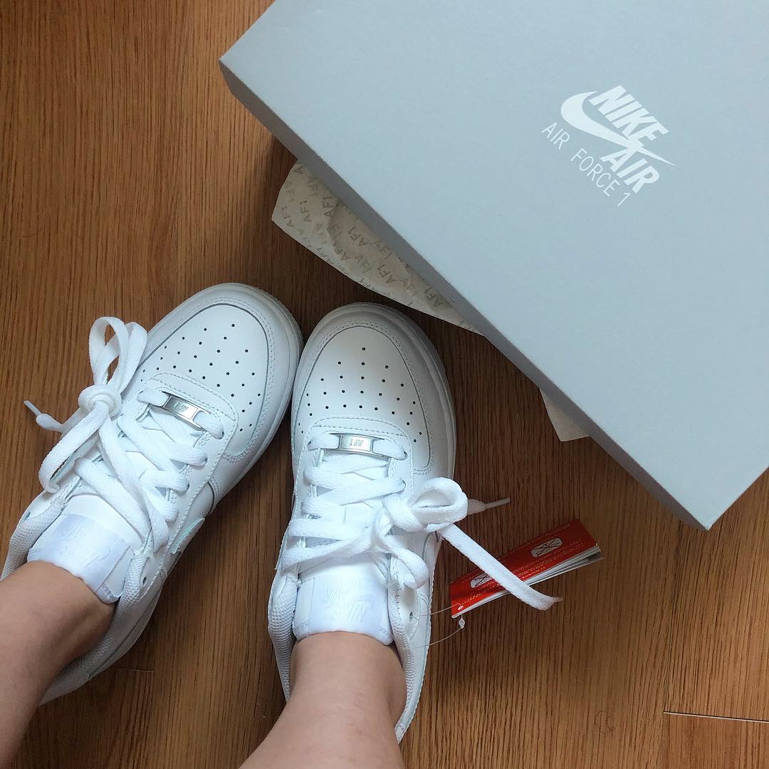 (W) Nike Air Force 1 '07 Low White 착용 스타일