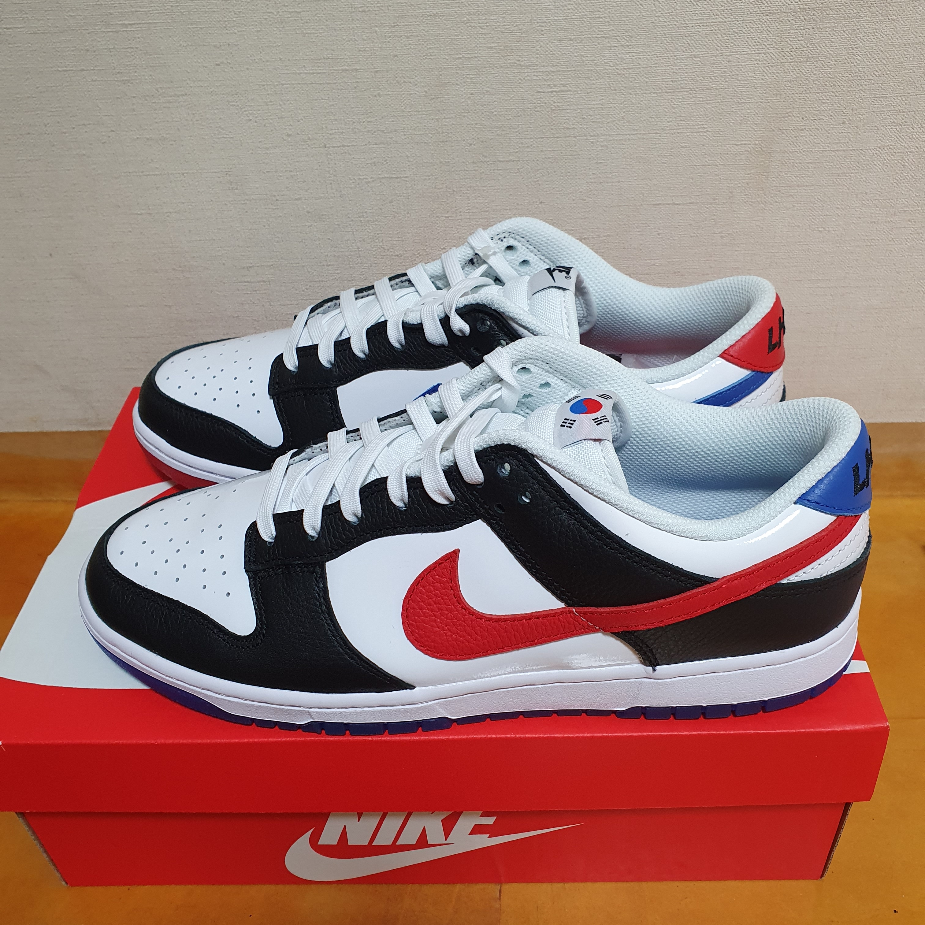 Nike Dunk Low SE Seoul 착용 스타일