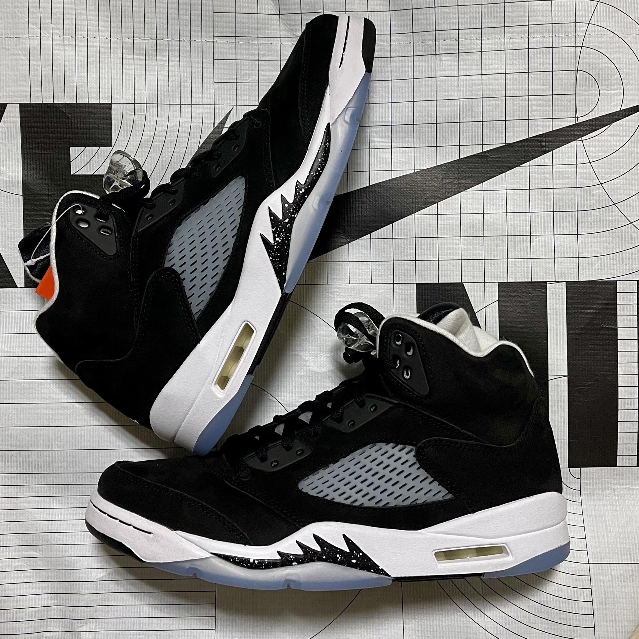 Jordan 5 Retro Moonlight 착용 스타일 - 1