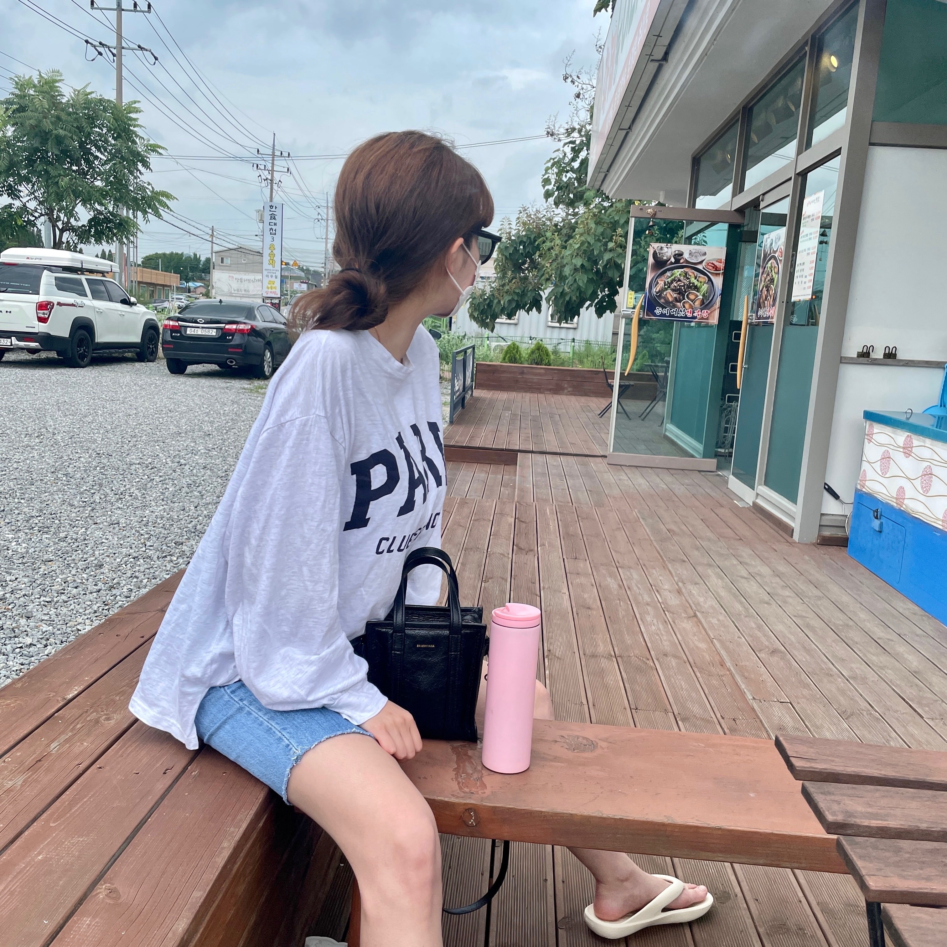 New Balance x Taw&Toe Flip Flop Ivory 착용 스타일