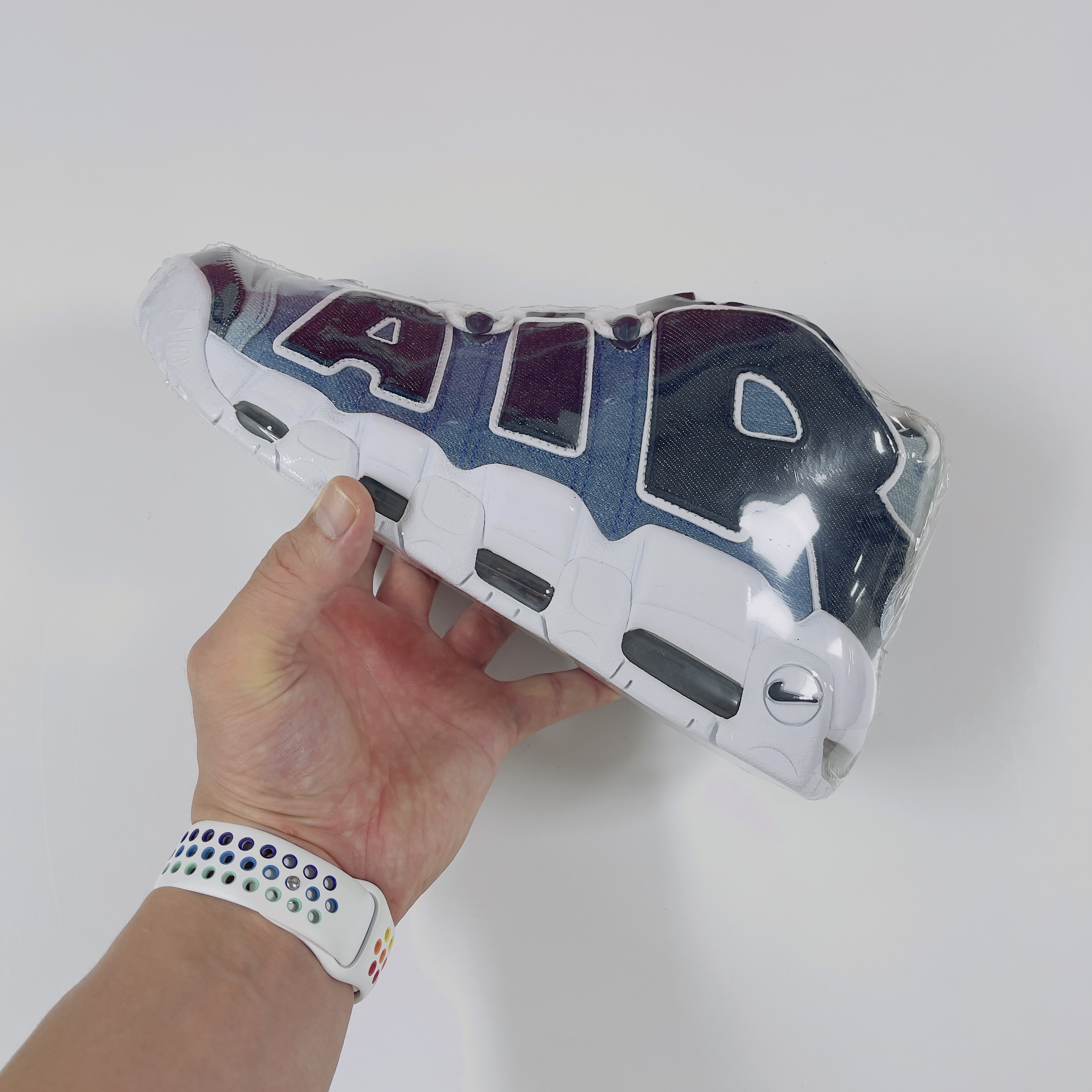 Nike Air More Uptempo 96 Denim 착용 스타일 - 1