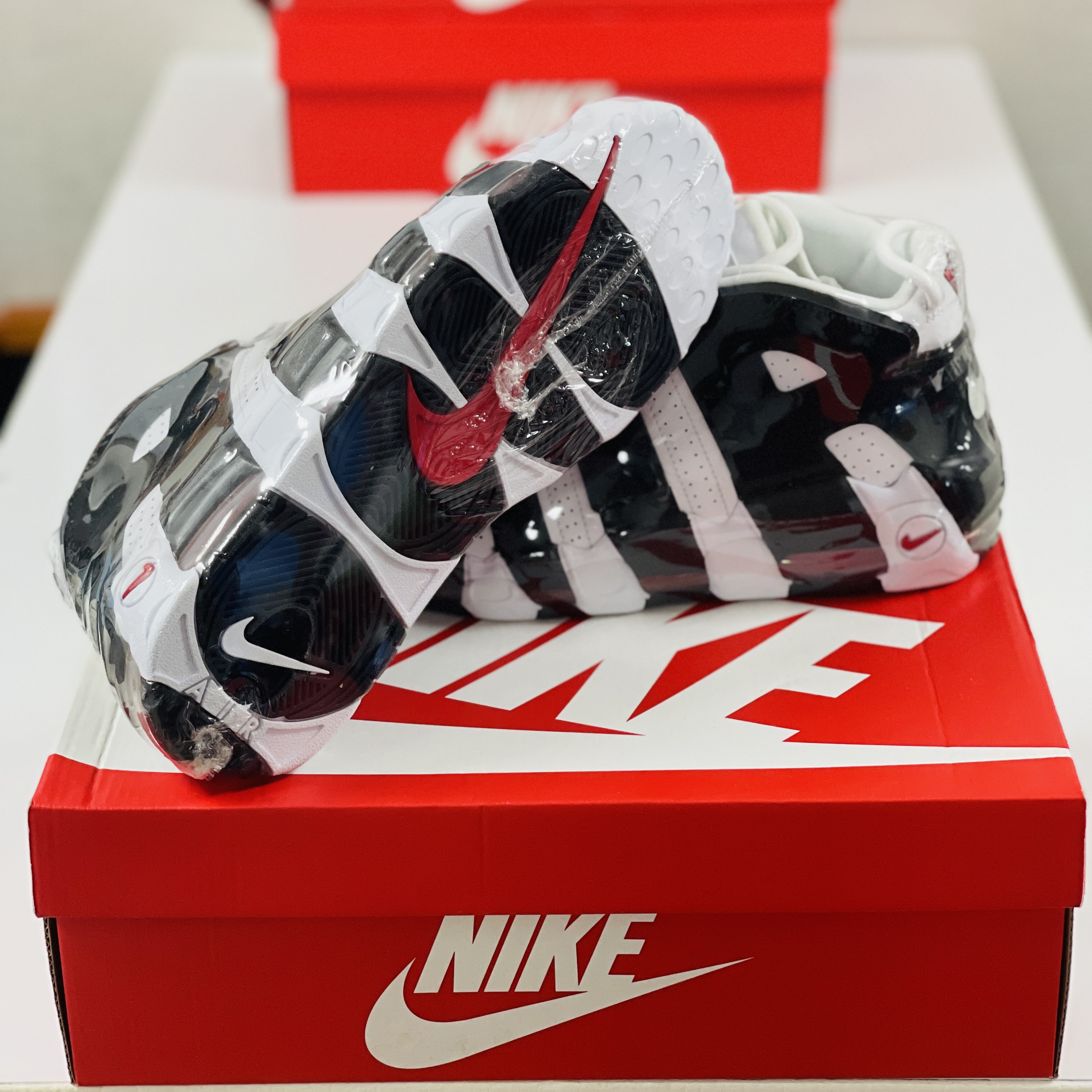 Nike Air More Uptempo Scottie Pippen 착용 스타일 - 5