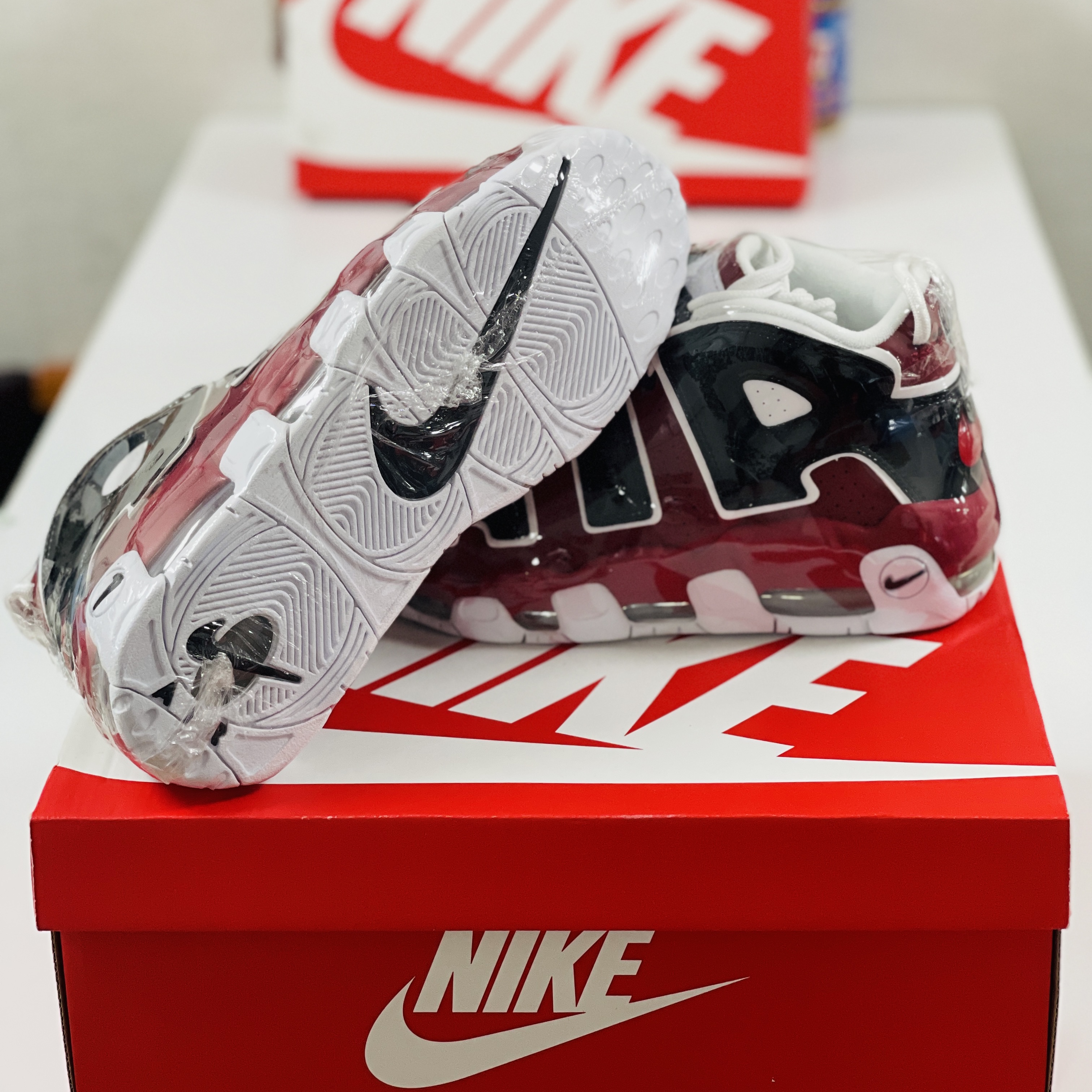 Nike Air More Uptempo 96 Bulls 2021 착용 스타일 - 5