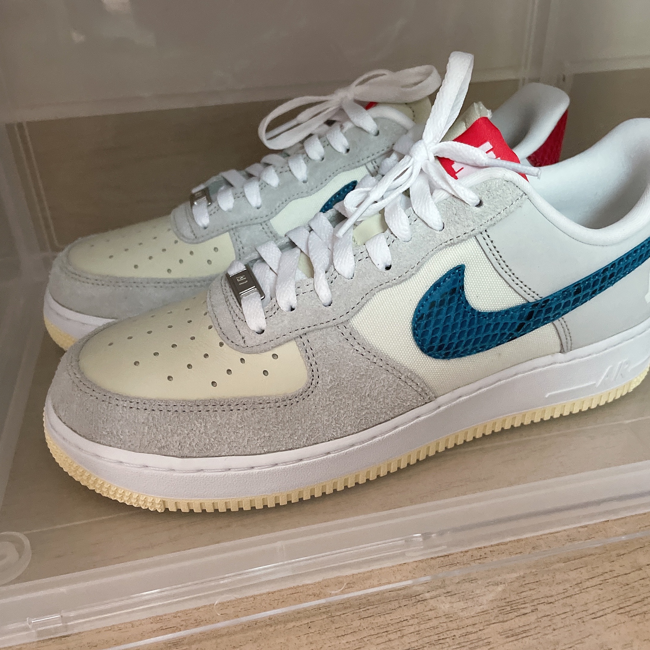 Nike x Undefeated Air Force 1 Low SP 5 On It 착용 스타일 - 2