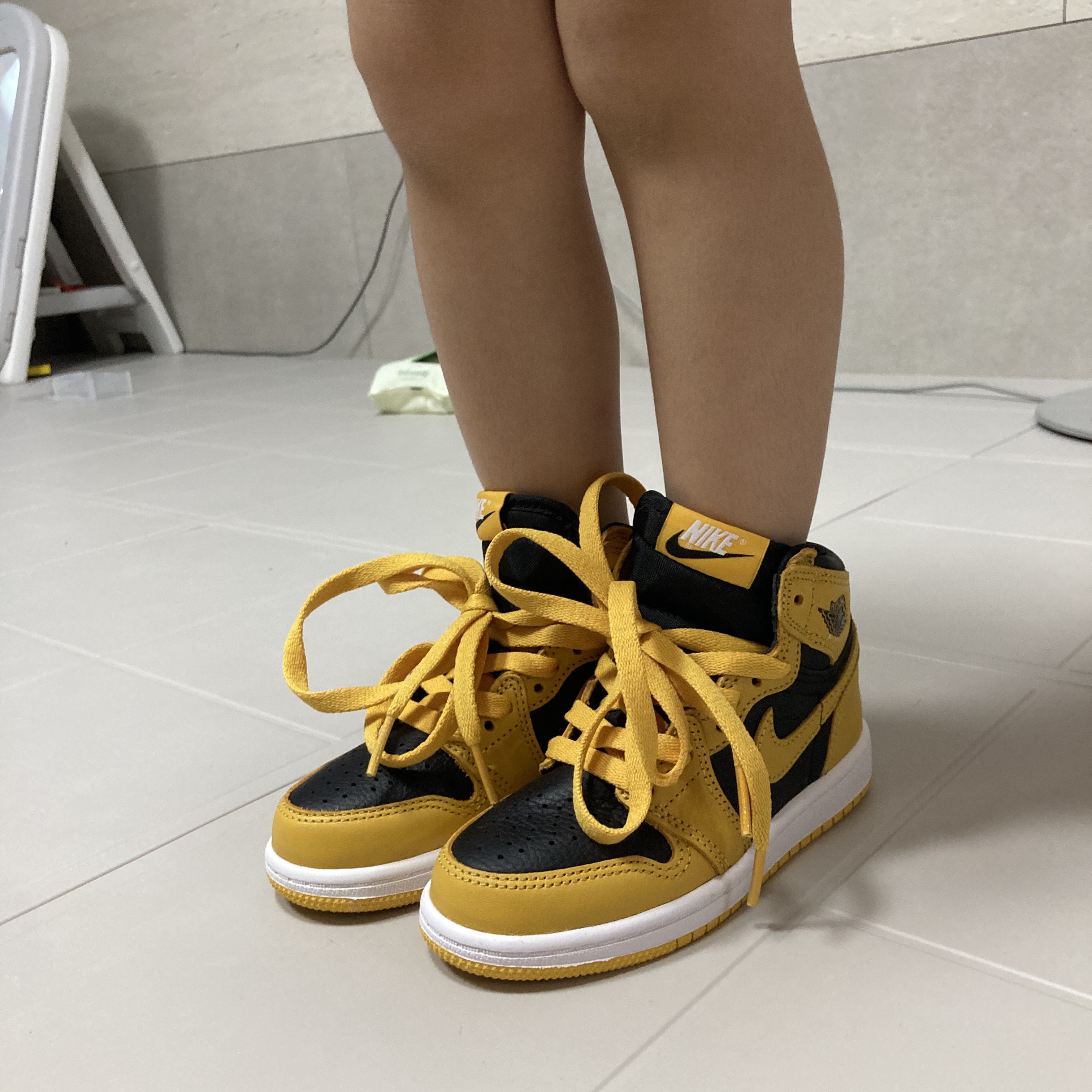 Jordan 1 Retro High OG Pollen 착용 스타일 - 1