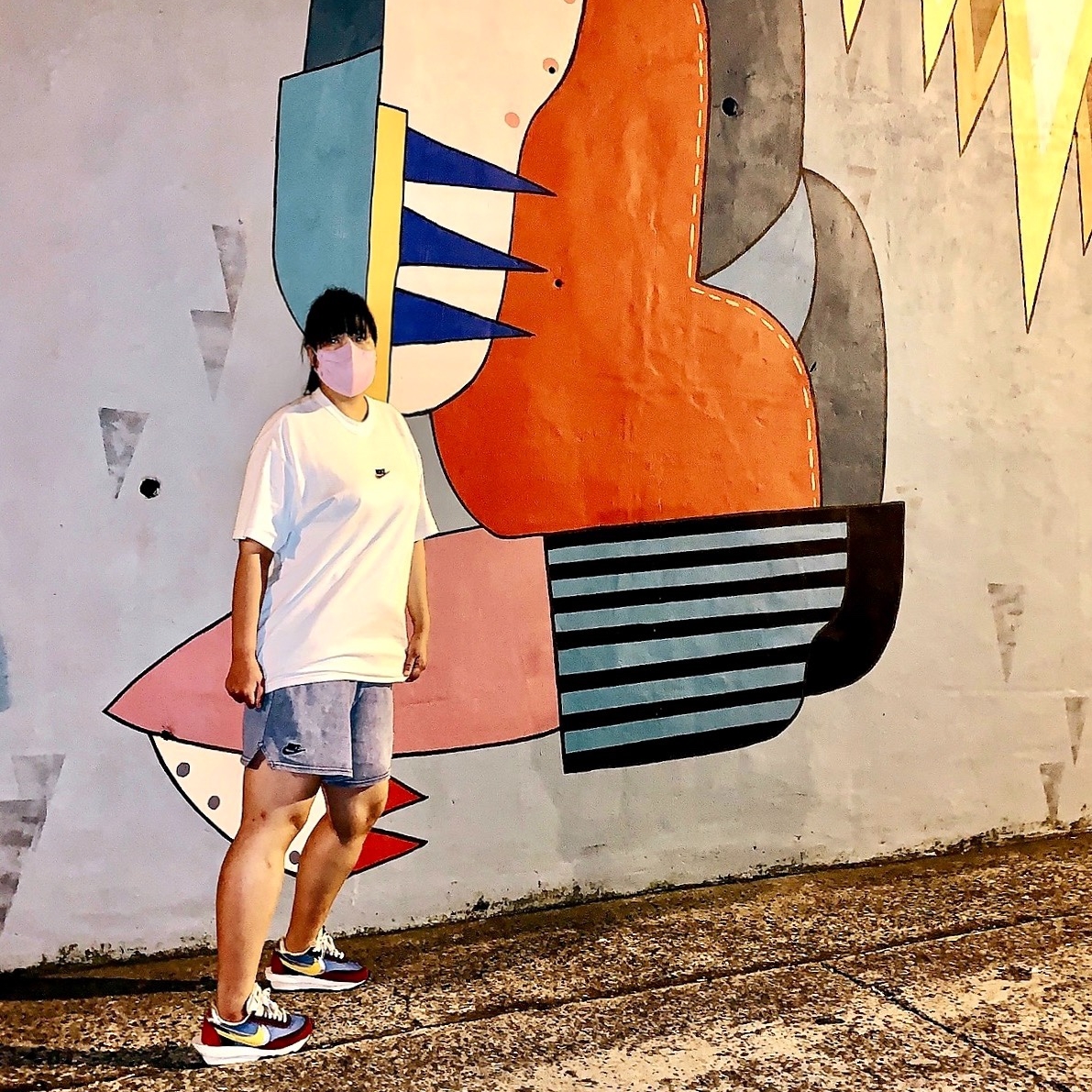 Nike x Sacai LDWaffle Blue Multi 착용 스타일