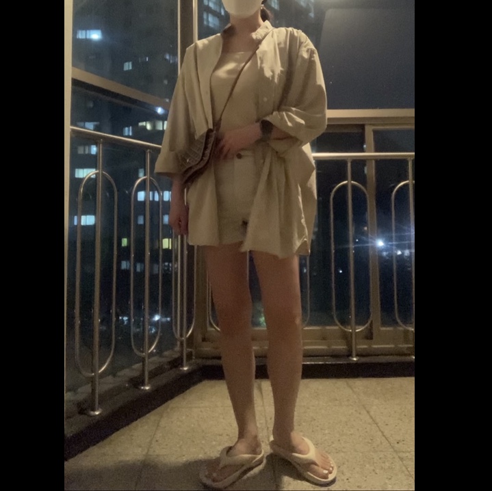 New Balance x Taw&Toe Flip Flop Ivory 착용 스타일 - 2