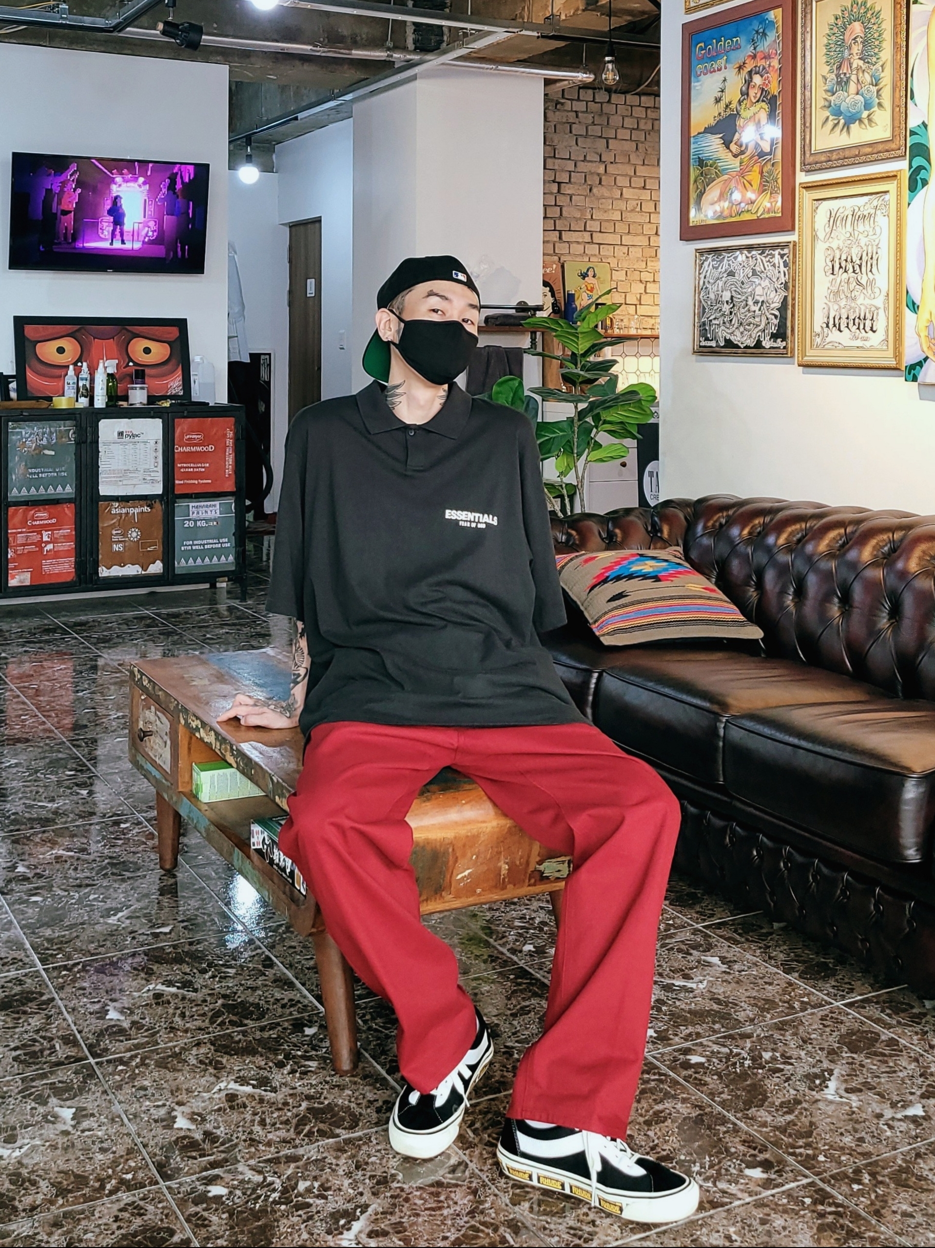 Essentials Short Sleeve Boxy Polo Dark Slate/Stretch Limo/Black - 20SS, Vans x Rhude Bold Ni Black 착용 스타일