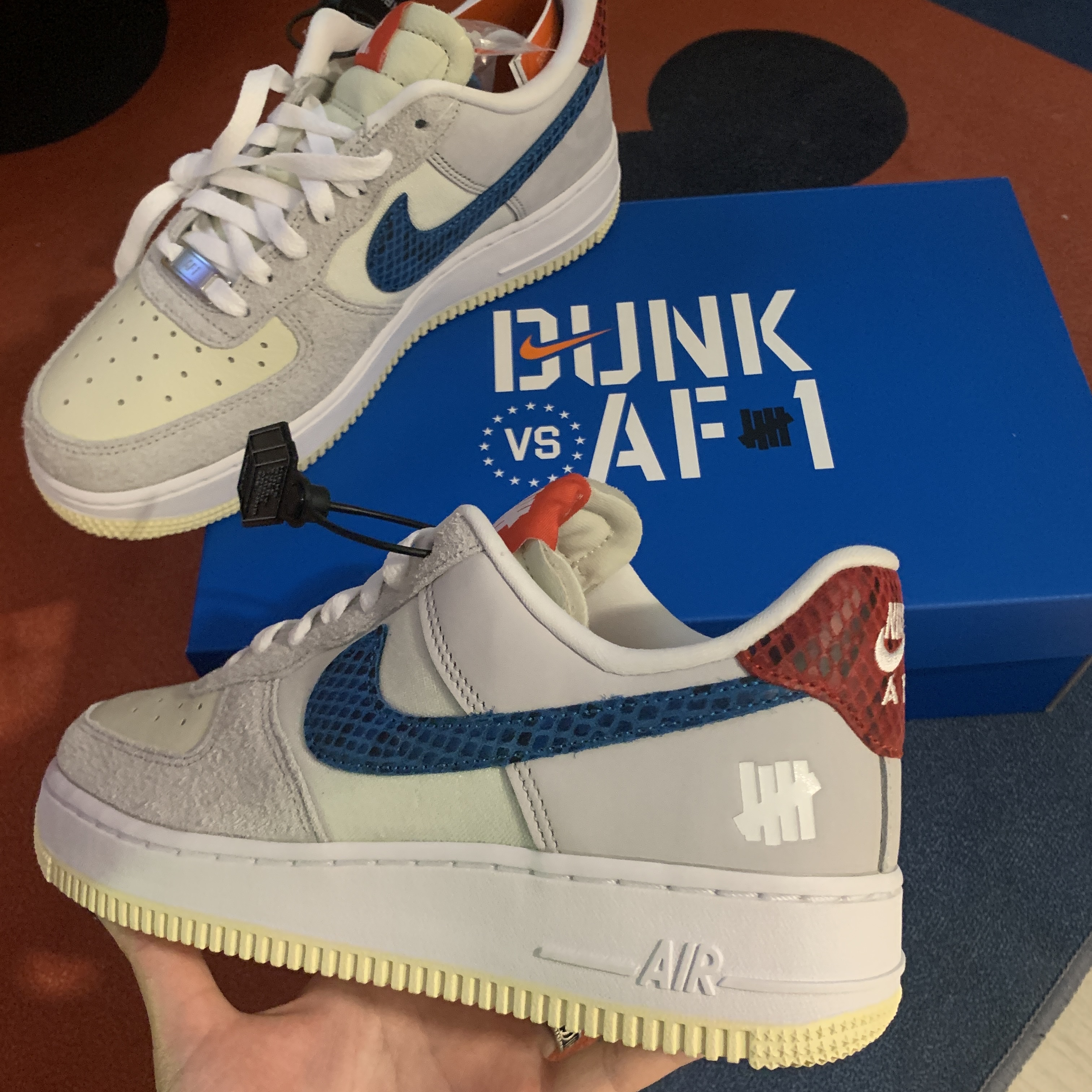 Nike x Undefeated Air Force 1 Low SP 5 On It 착용 스타일 - 2