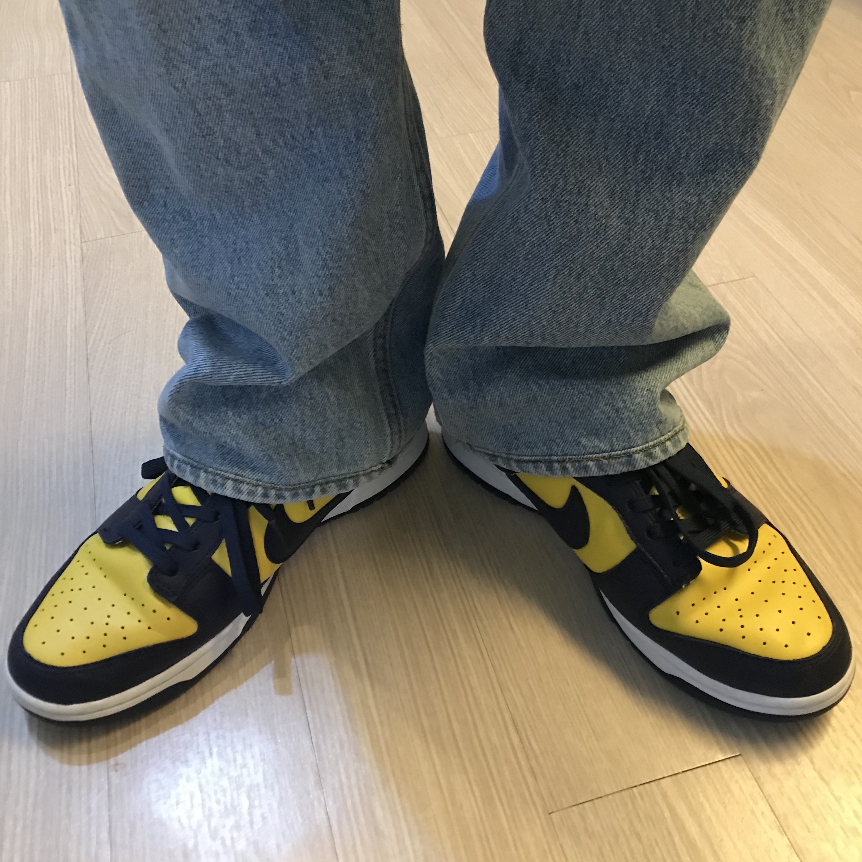 Nike Dunk Low Retro Varsity Maize 착용 스타일 - 1